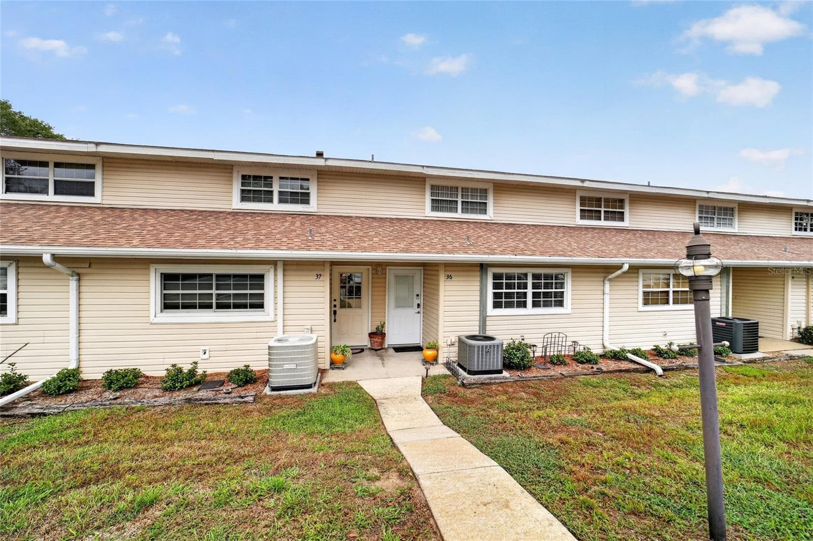 11001 SE SUNSET HARBOR RD #E36
