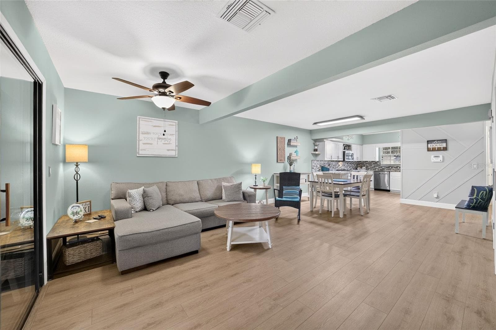 Condominium at 11001 SE SUNSET HARBOR RD #E36, SUMMERFIELD, photo 13 of 78