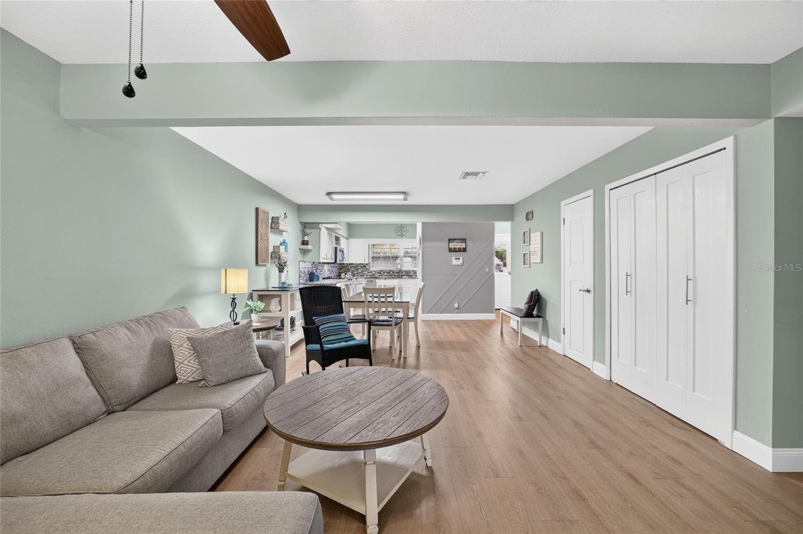 Condominium at 11001 SE SUNSET HARBOR RD #E36, SUMMERFIELD, photo 14 of 78