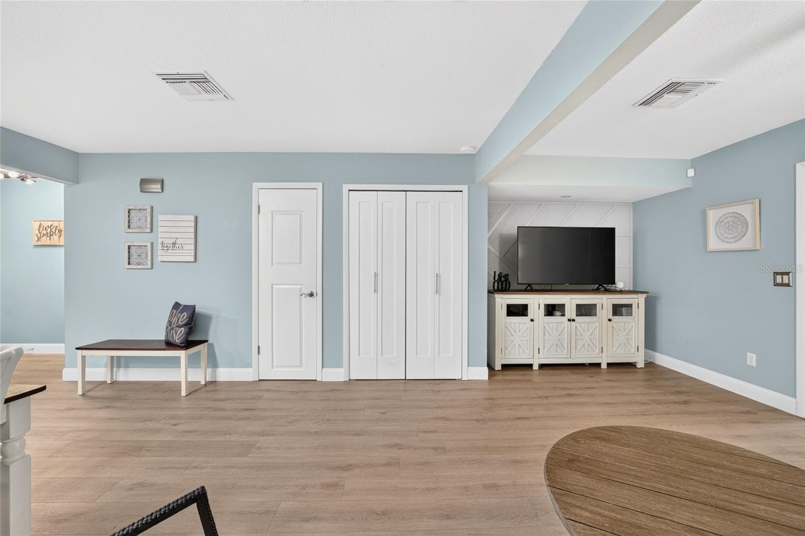 Condominium at 11001 SE SUNSET HARBOR RD #E36, SUMMERFIELD, photo 15 of 78