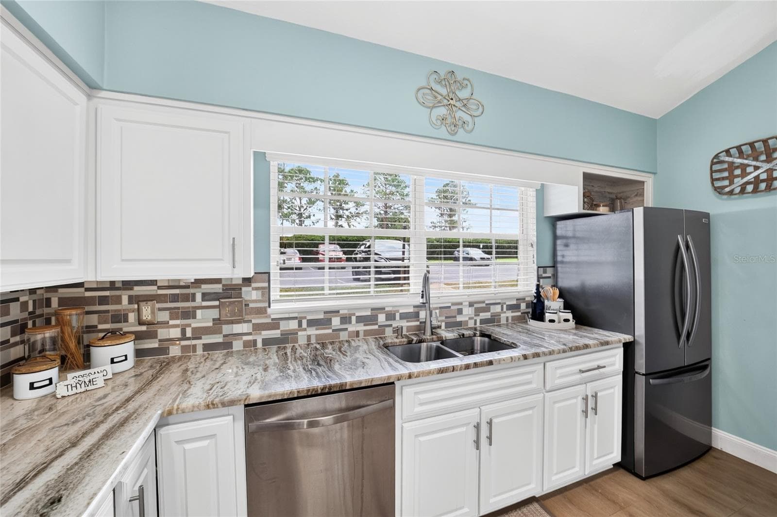 Condominium at 11001 SE SUNSET HARBOR RD #E36, SUMMERFIELD, photo 24 of 78