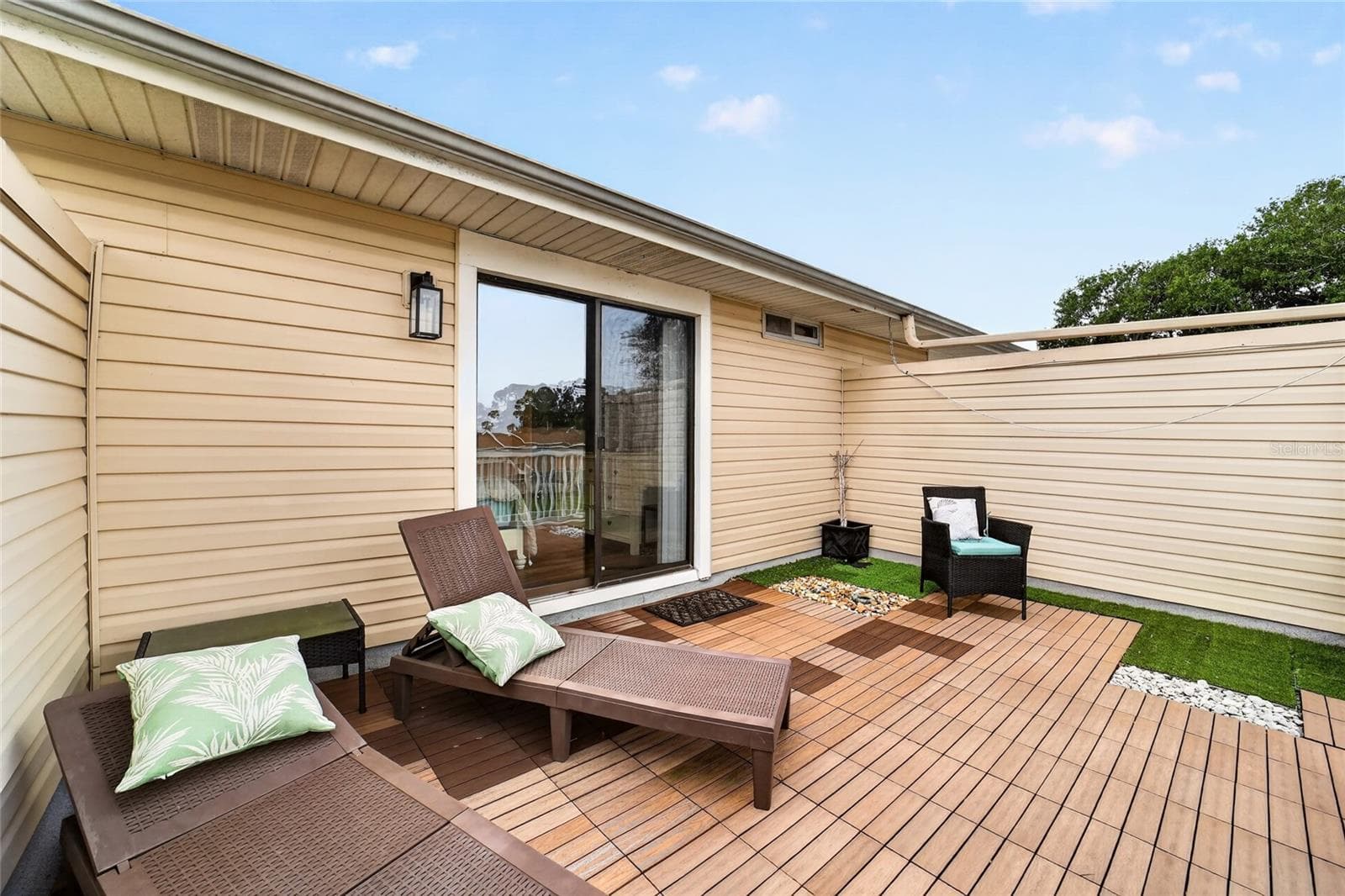 Condominium at 11001 SE SUNSET HARBOR RD #E36, SUMMERFIELD, photo 40 of 78