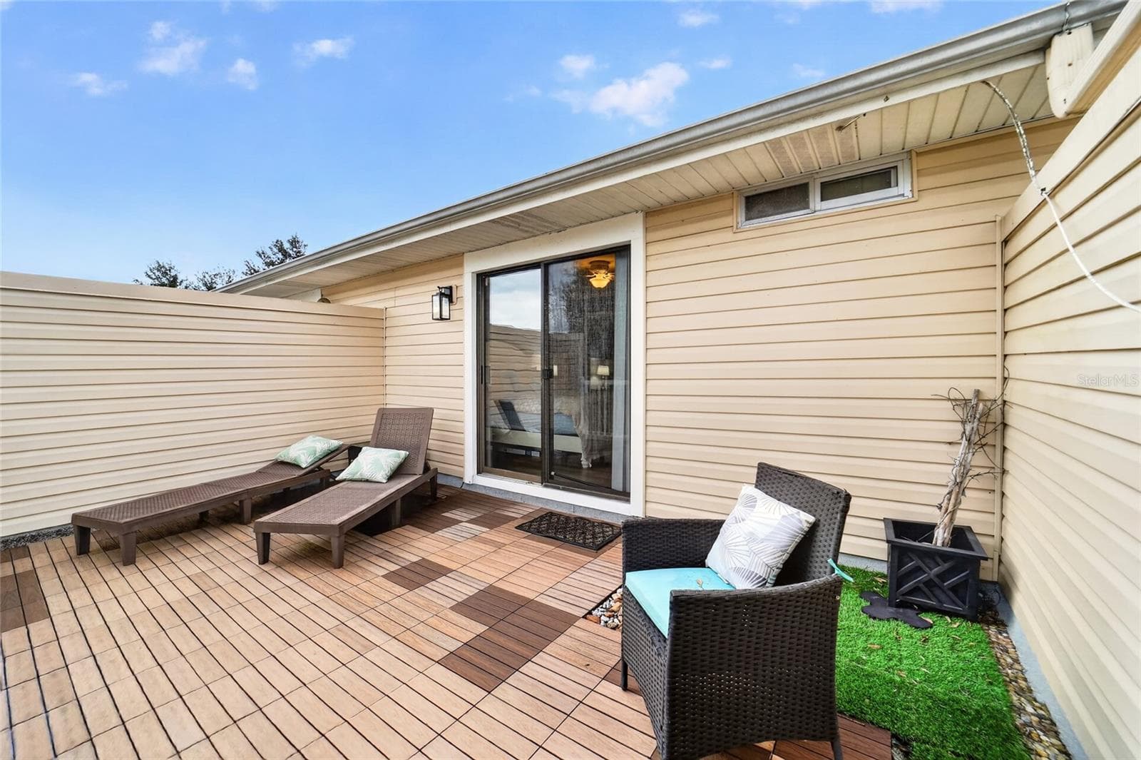 Condominium at 11001 SE SUNSET HARBOR RD #E36, SUMMERFIELD, photo 42 of 78