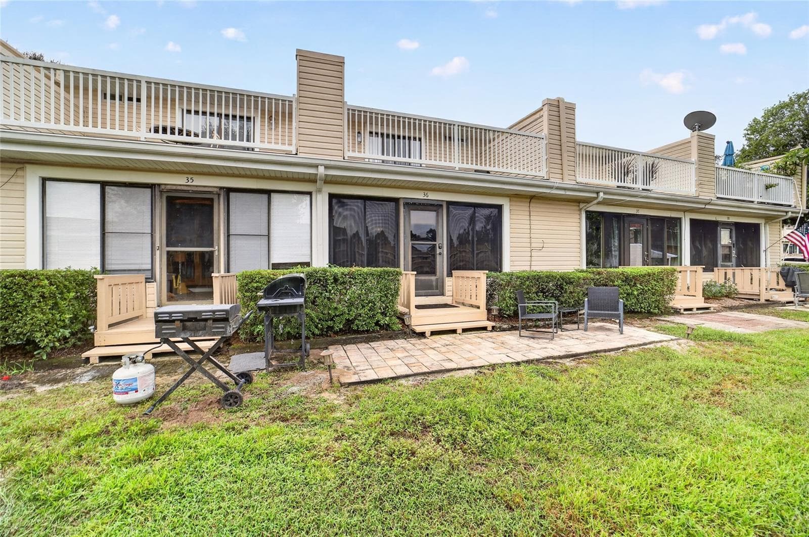 Condominium at 11001 SE SUNSET HARBOR RD #E36, SUMMERFIELD, photo 71 of 78