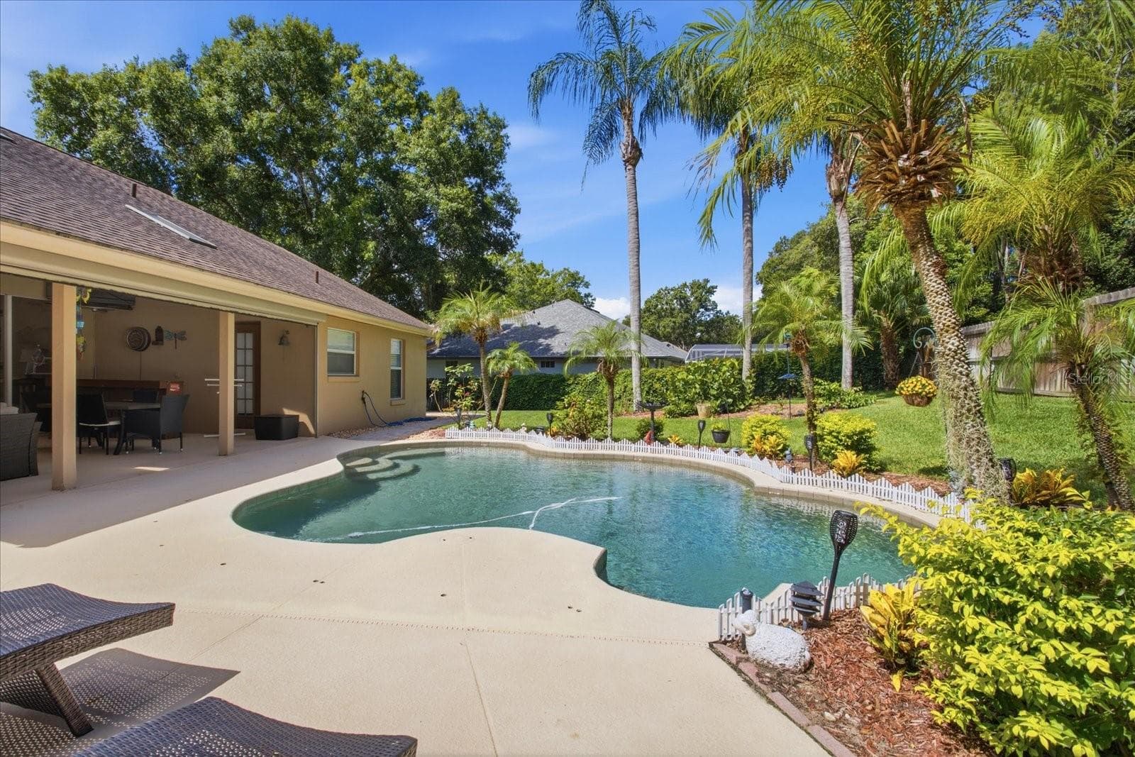 Single Family Residence at 1660 SWEETWATER WEST CIR, APOPKA, photo 31 of 44
