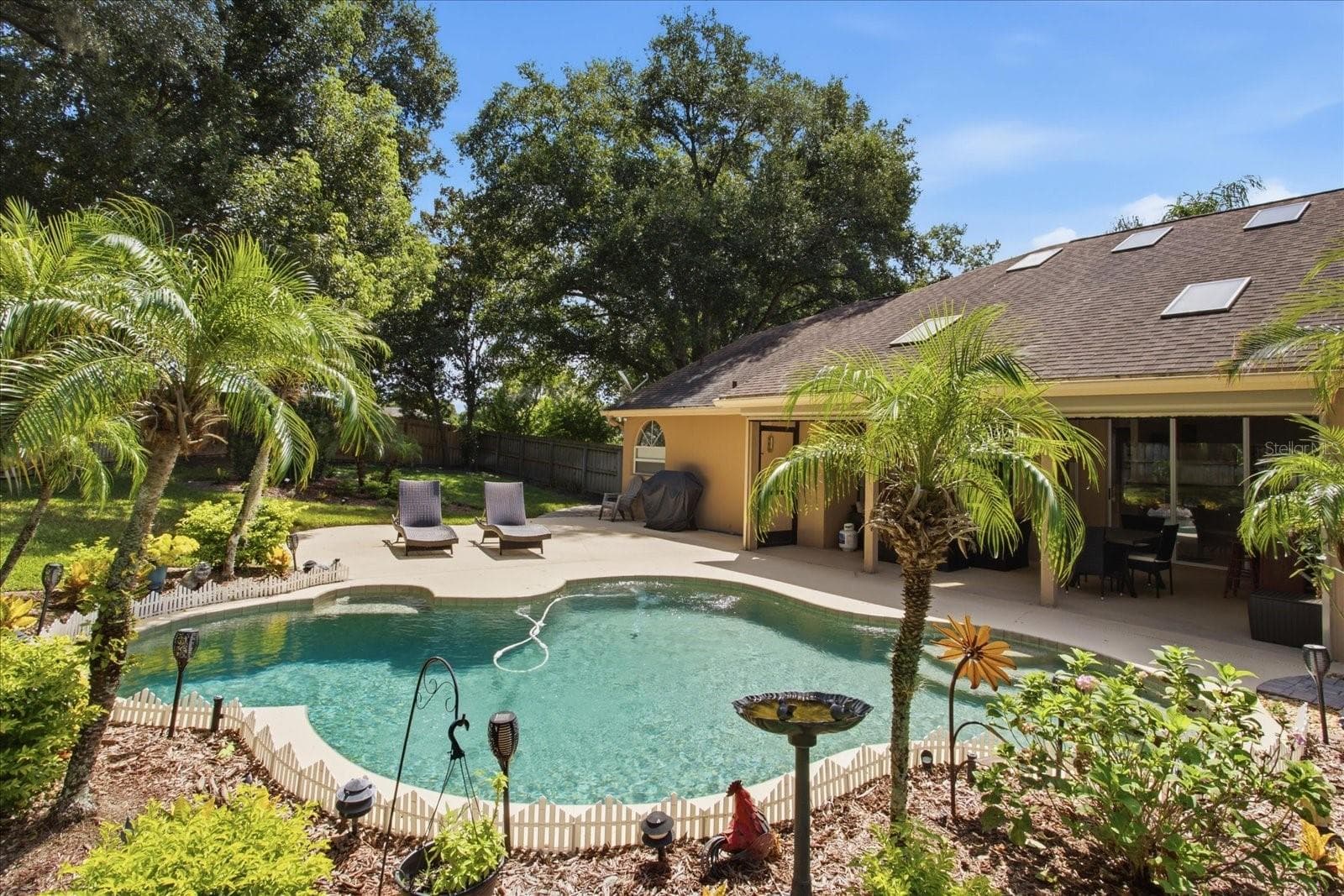 Single Family Residence at 1660 SWEETWATER WEST CIR, APOPKA, photo 33 of 44