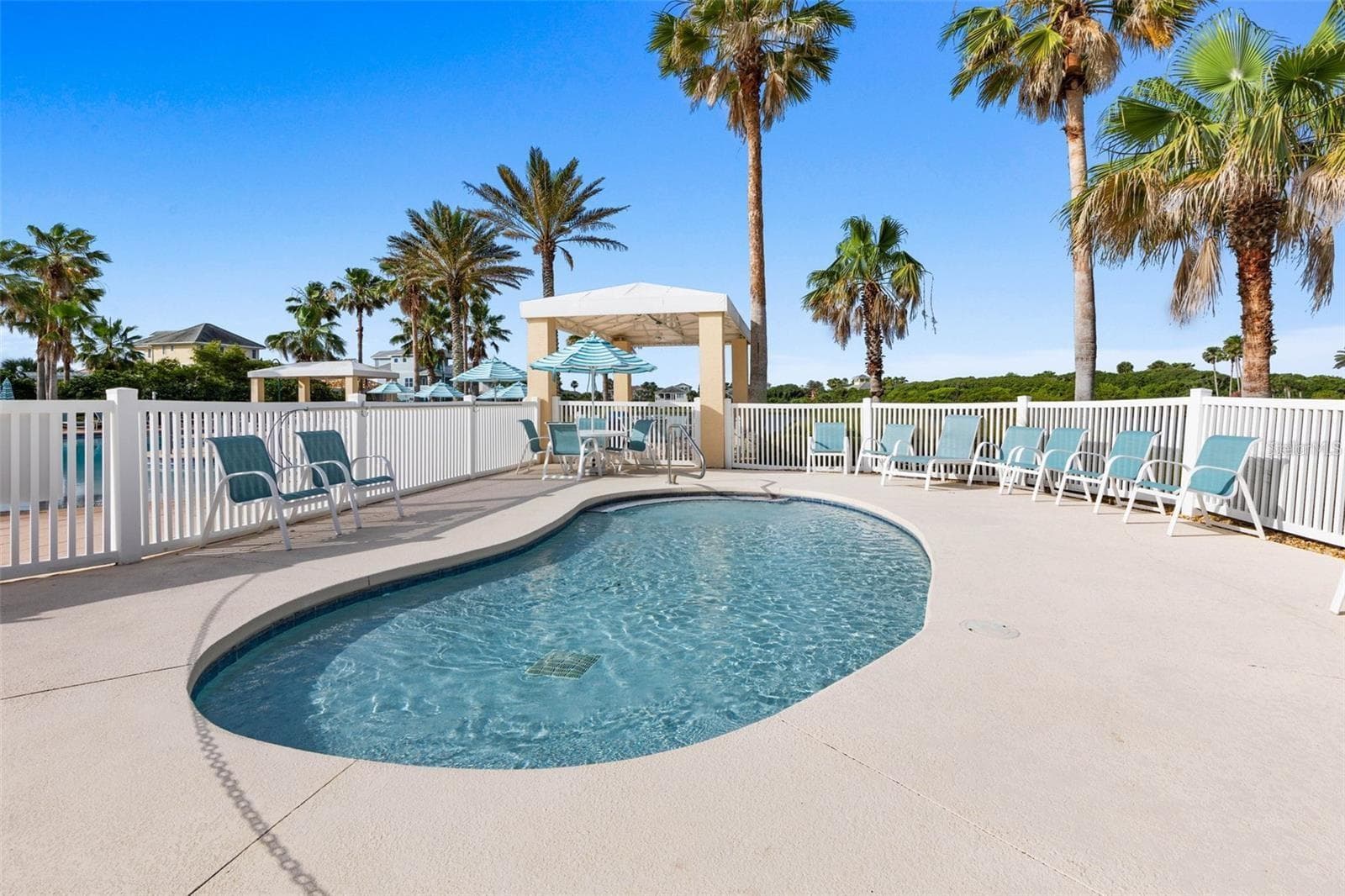 Community Spa - 28 CINNAMON BEACH WAY, PALM COAST