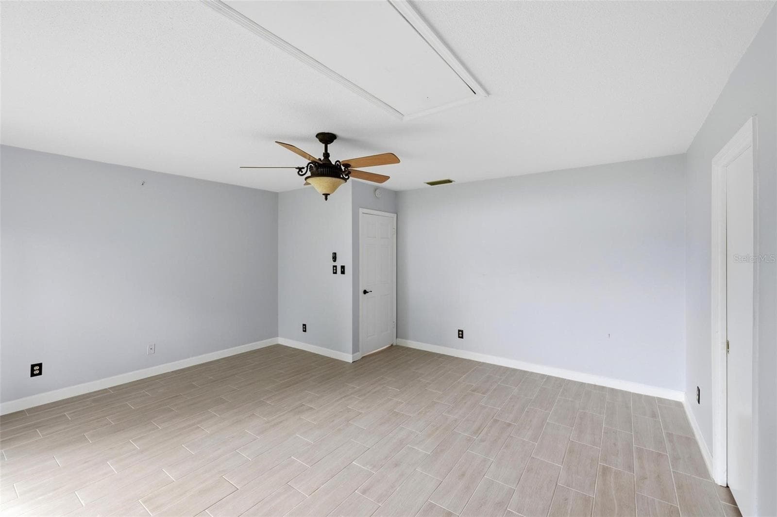 another view of the primary bedroom. - 4 ANTIGUA CIR #6, ENGLEWOOD