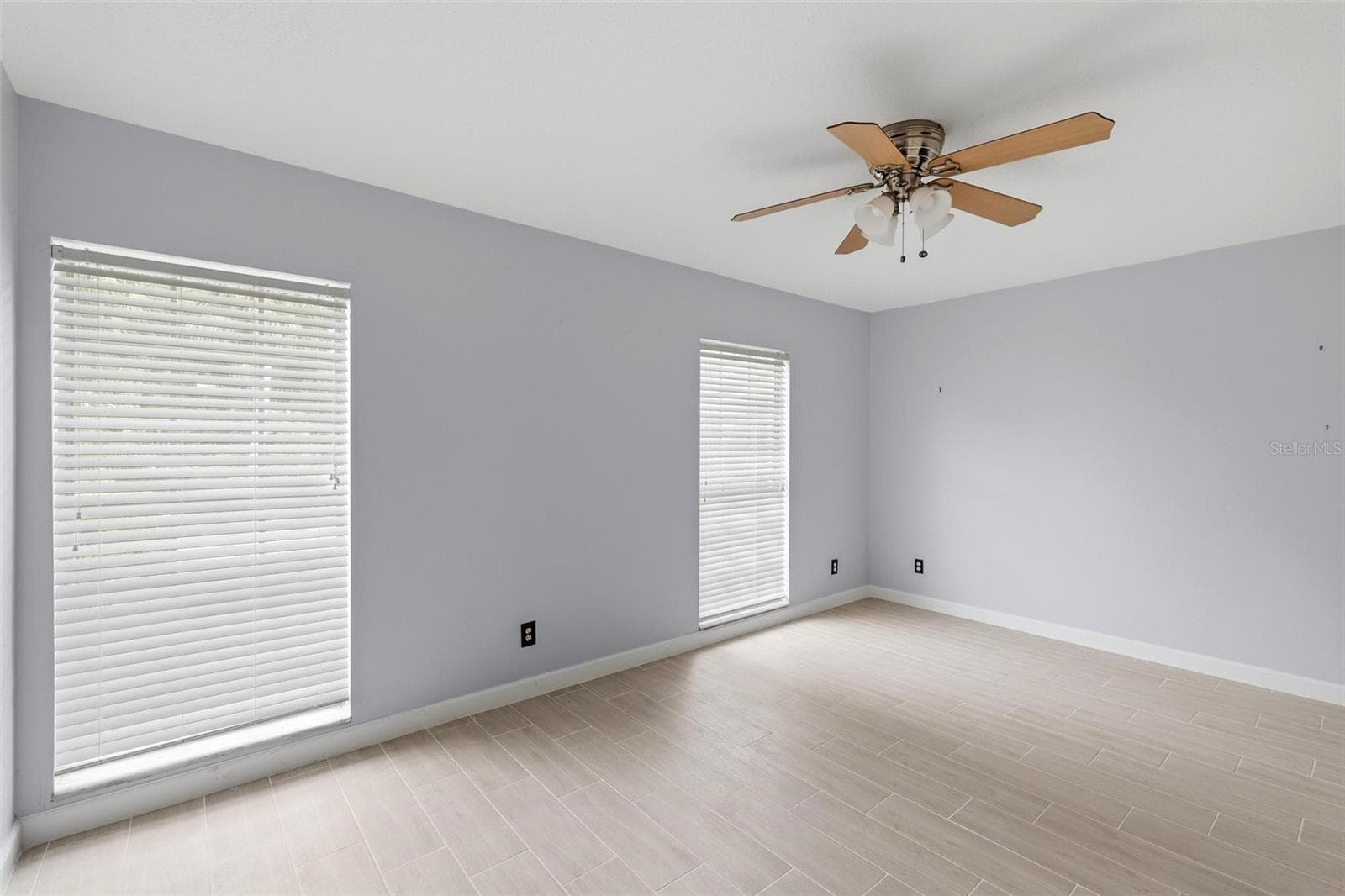 Another view of the 2nd bedroom - 4 ANTIGUA CIR #6, ENGLEWOOD