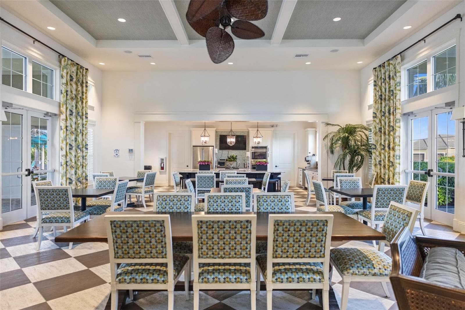 Dining area overlooking the natural surroundings outside including the golf course. - 4 ANTIGUA CIR #6, ENGLEWOOD