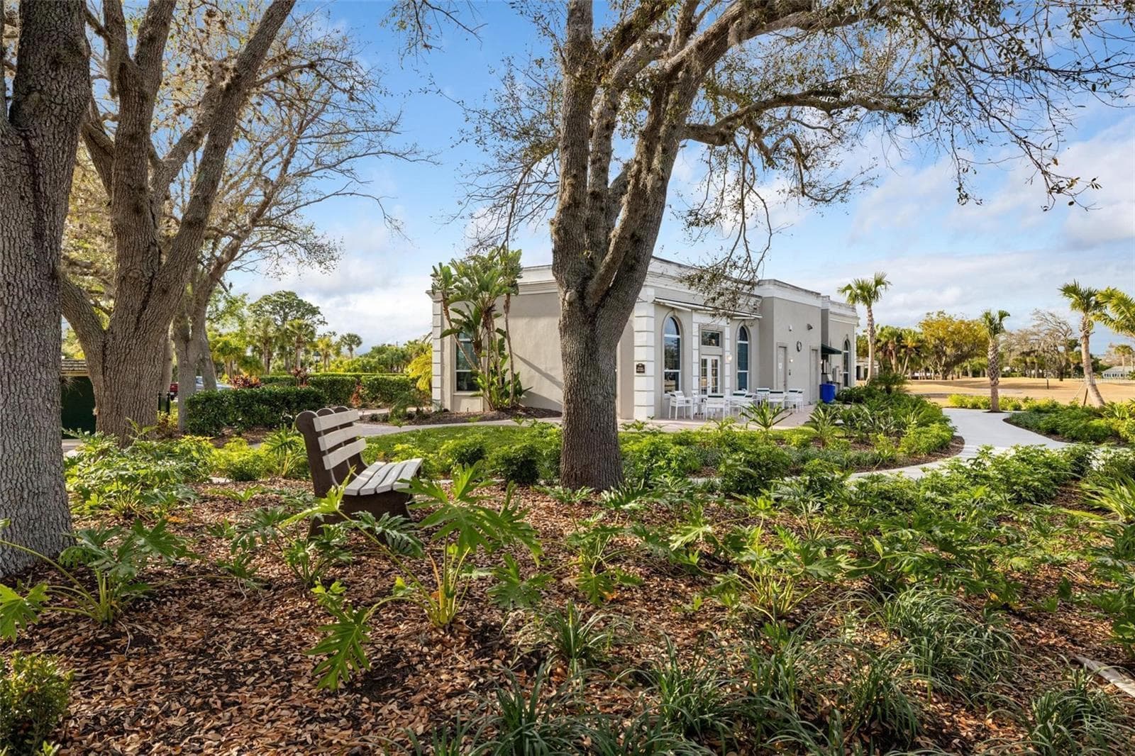 Peaceful seating area to enjoy the beautiful surroundings. - 4 ANTIGUA CIR #6, ENGLEWOOD