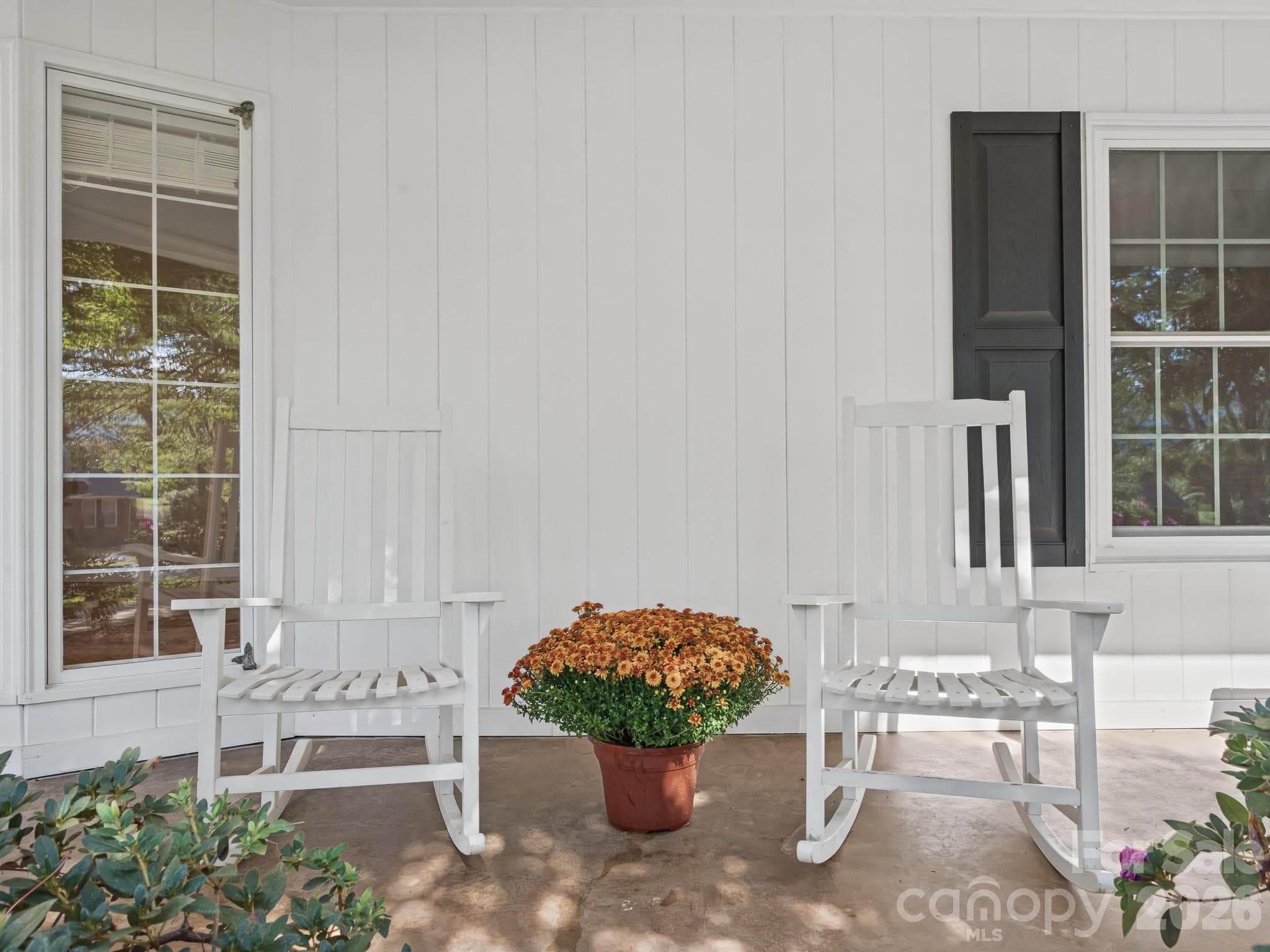 Front Porch - 109 Yardley Court, Hendersonville