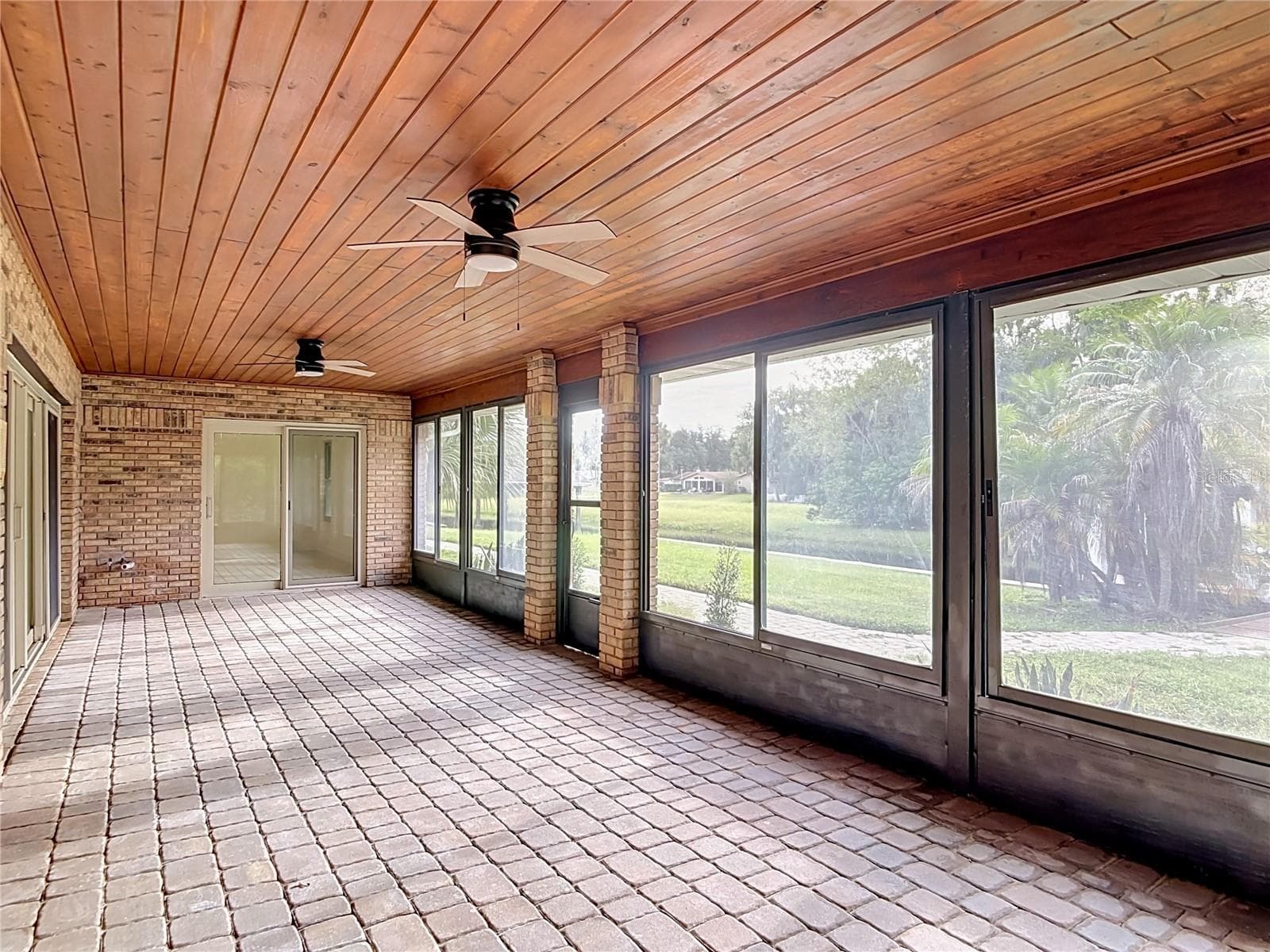 Single Family Residence at 1395 KETTLEDRUM TRL, ENTERPRISE, photo 31 of 47