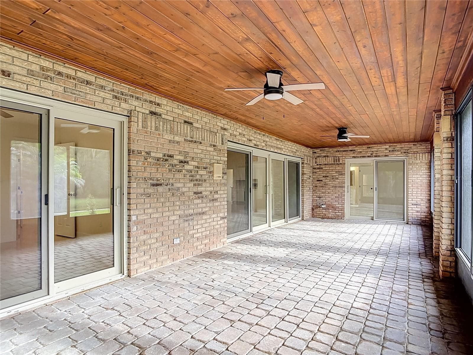Single Family Residence at 1395 KETTLEDRUM TRL, ENTERPRISE, photo 32 of 47