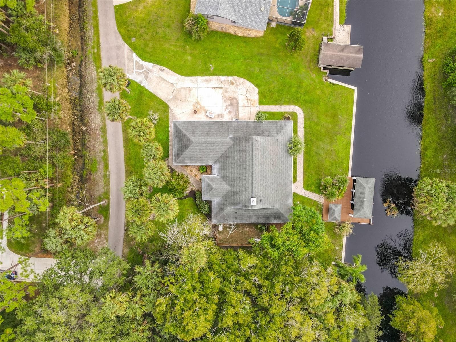 Single Family Residence at 1395 KETTLEDRUM TRL, ENTERPRISE, photo 40 of 47