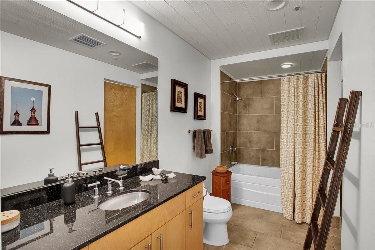 Condominium at 101 S 12TH ST #405, TAMPA, photo 15 of 82