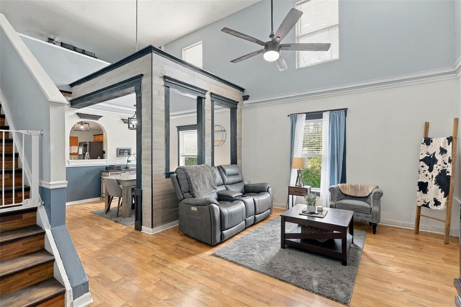 FAMILY ROOM - 1293 7TH AVE, DELAND