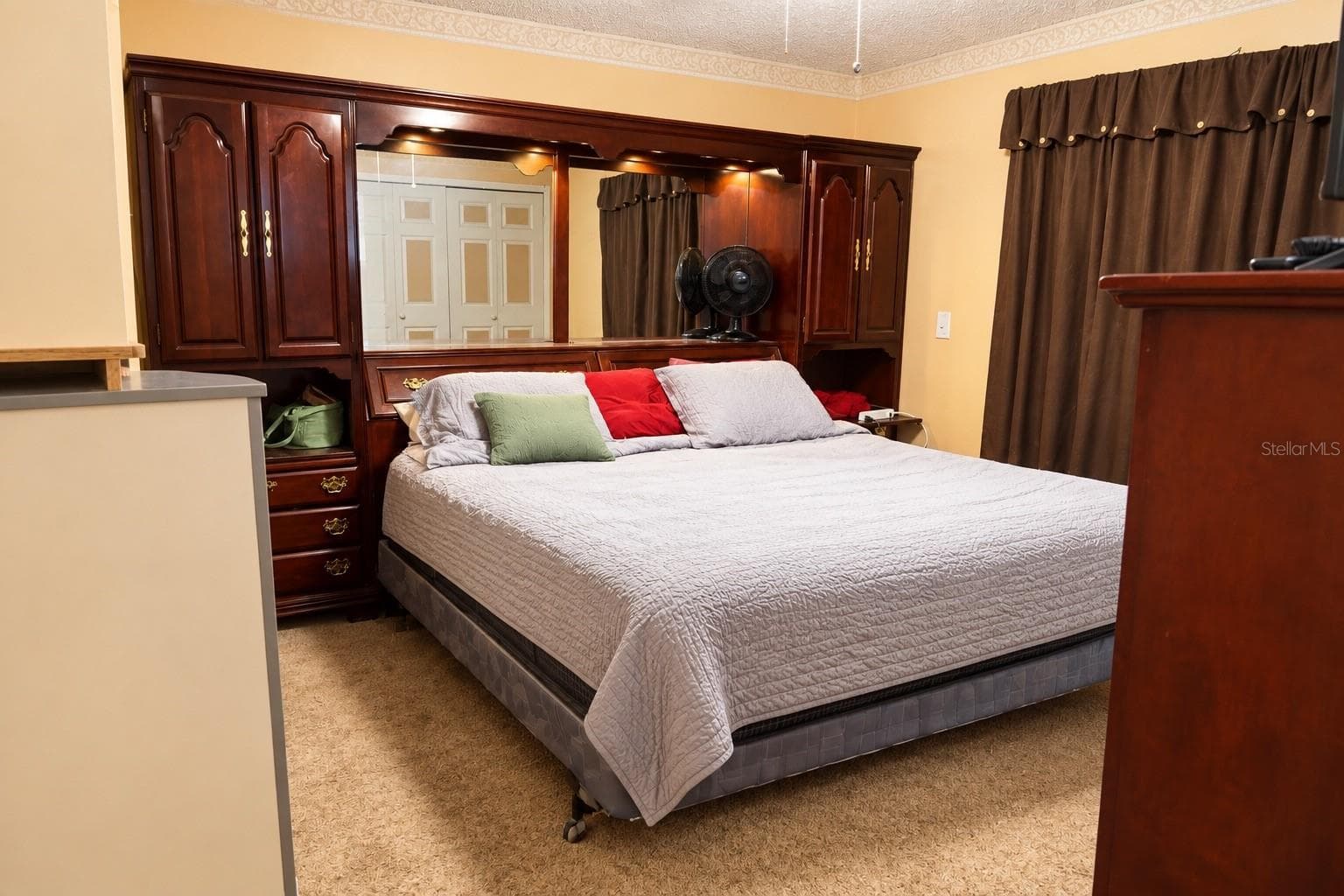 Single Family Residence at 11658 PURPLE LILAC CIR, ORLANDO, photo 9 of 21