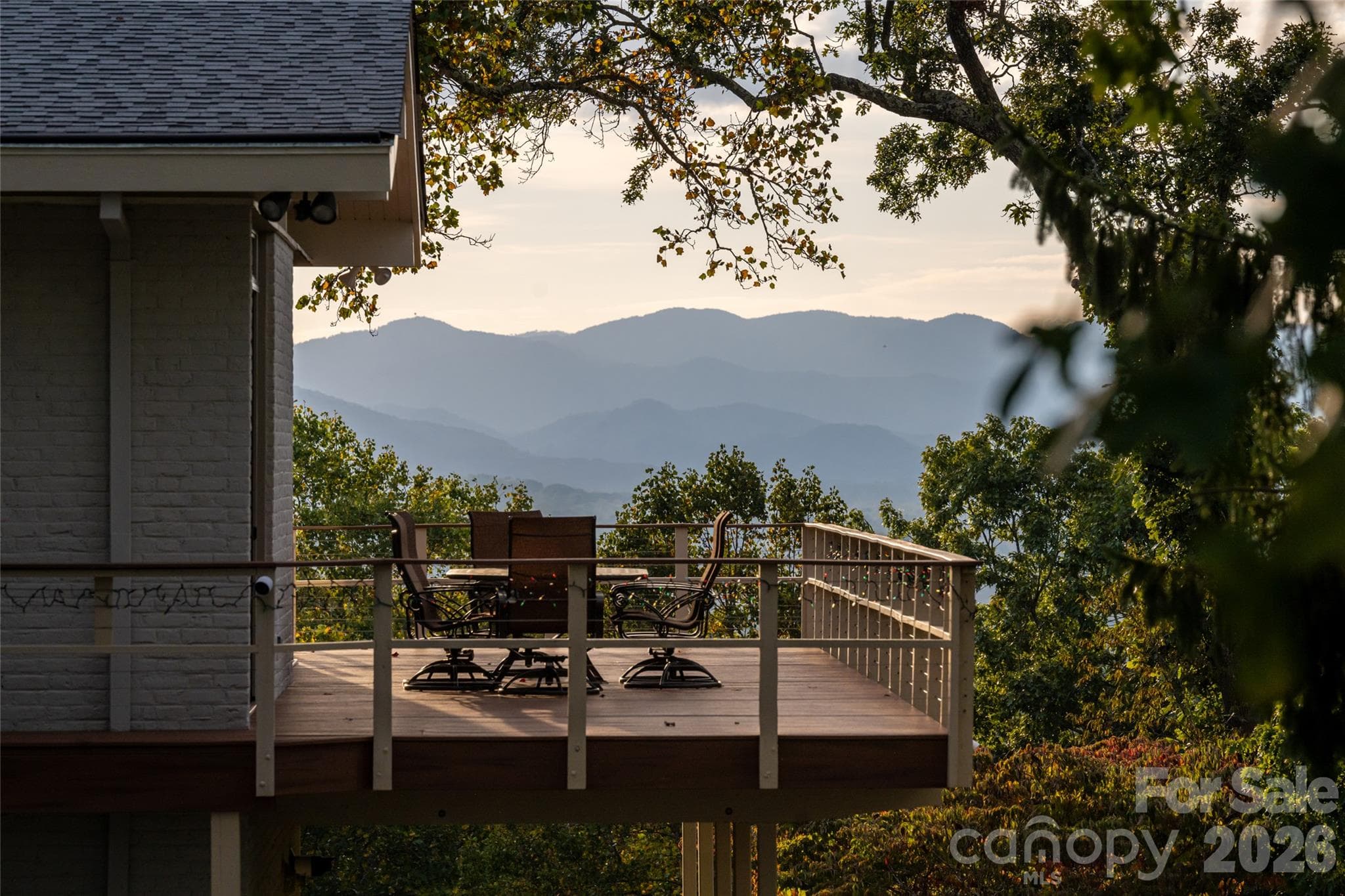 Large outdoor deck space - 92 Horizon Hill Road, Asheville