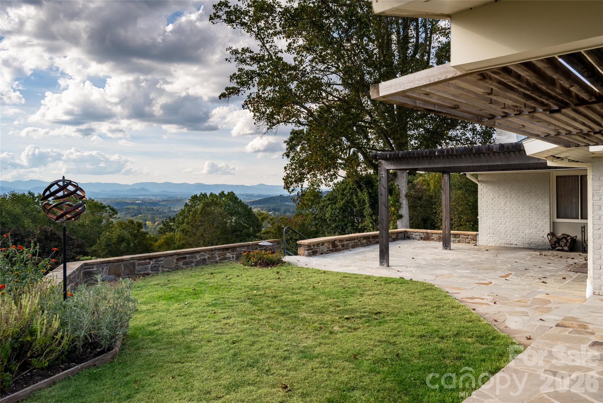 Patio off of sunroom - 92 Horizon Hill Road, Asheville