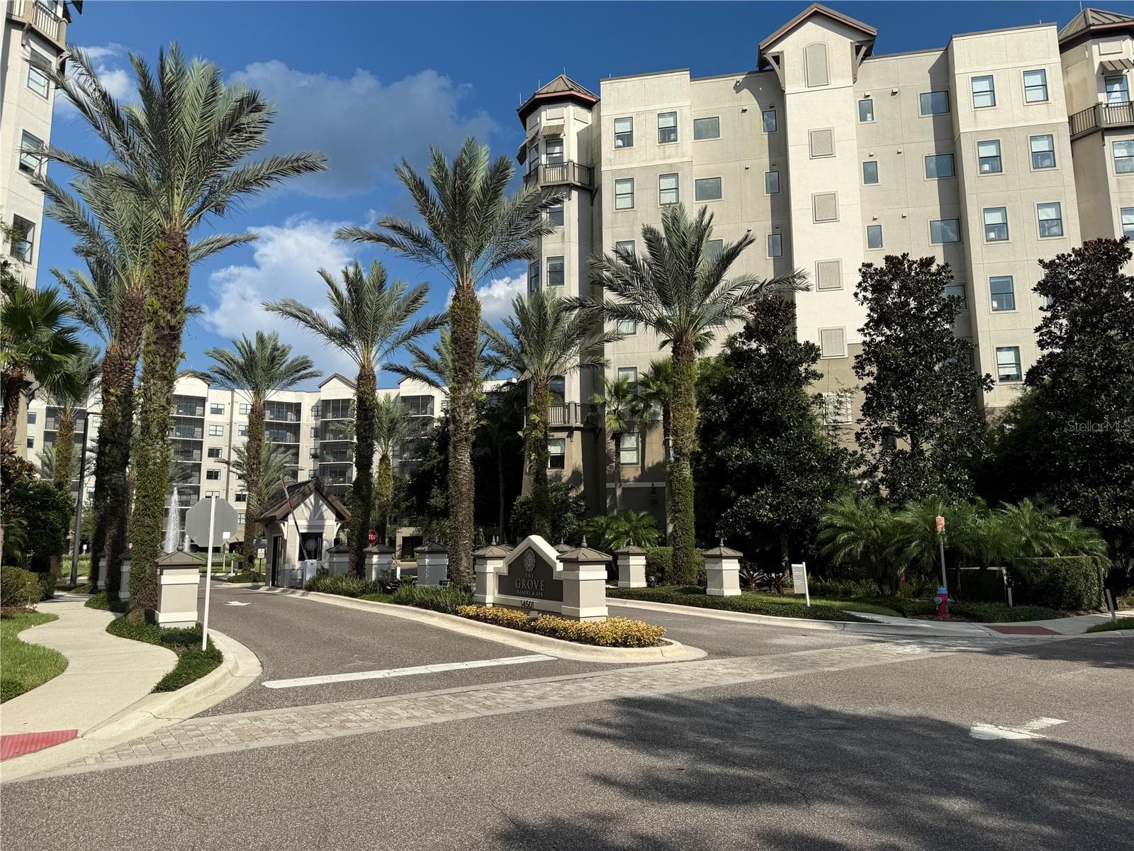 14501 GROVE RESORT AVE #2539