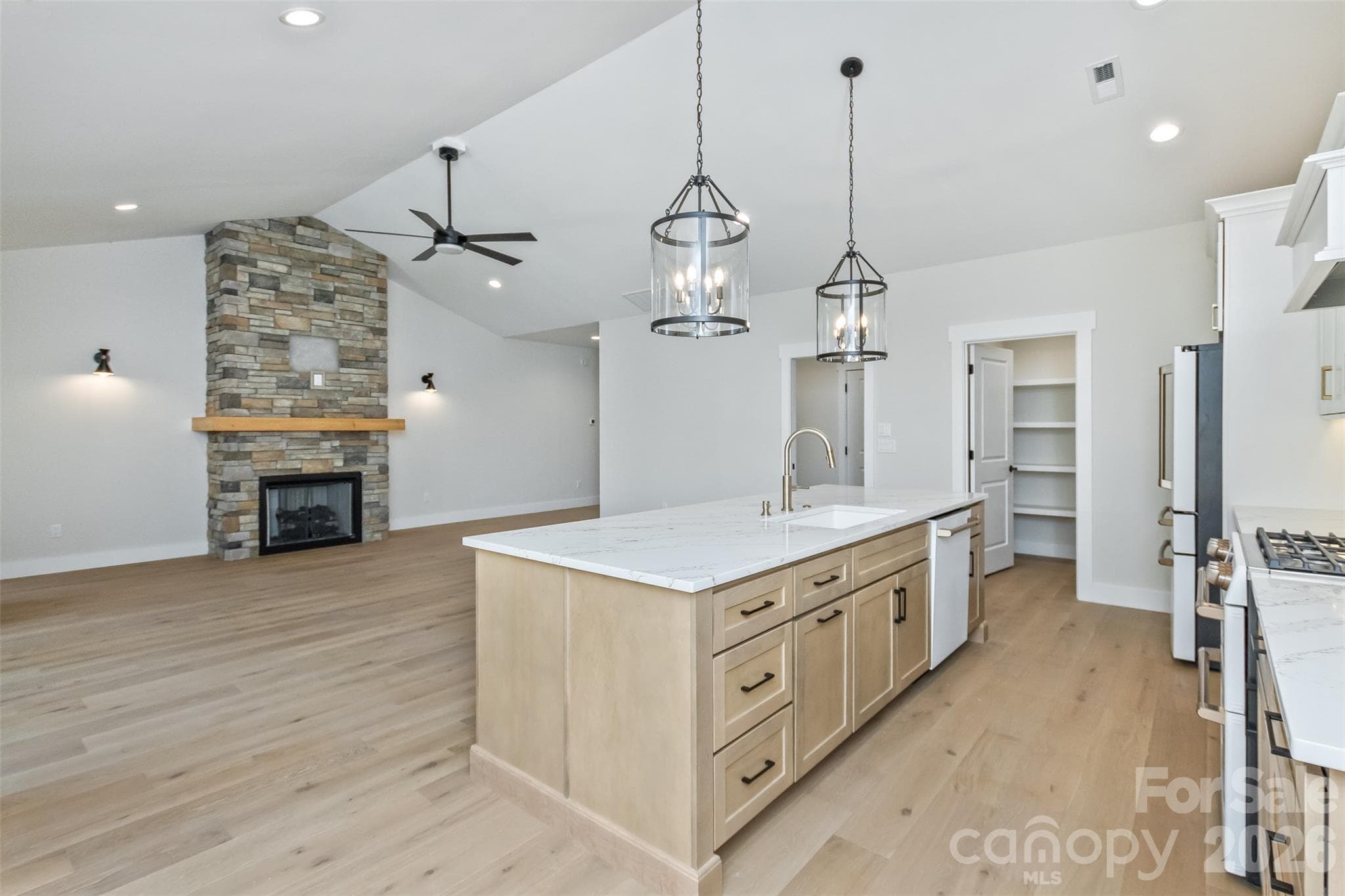 Spacious Floor Plan - 148 Triple Fairways Drive, Hendersonville