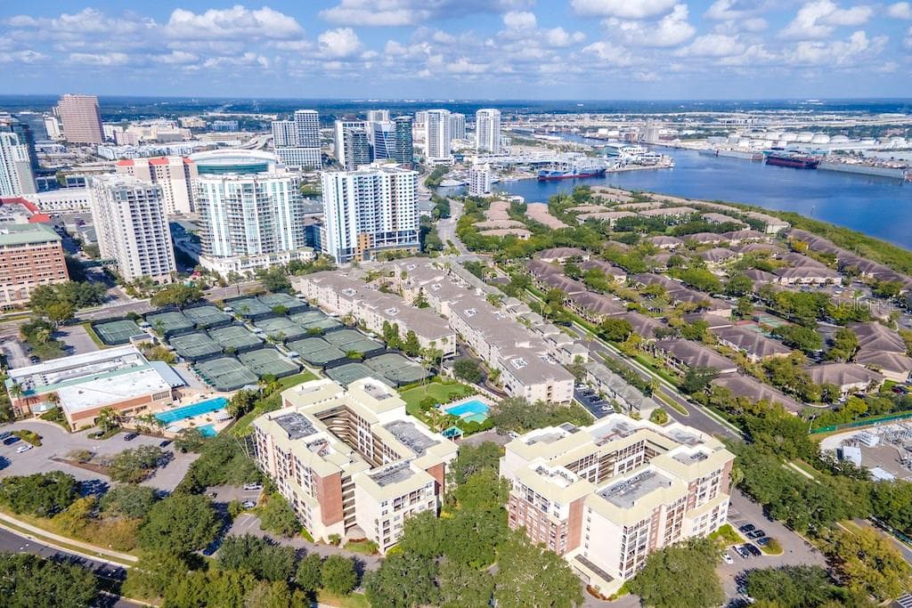 Condominium at 1000 S HARBOUR ISLAND BLVD #2306, TAMPA, photo 41 of 48