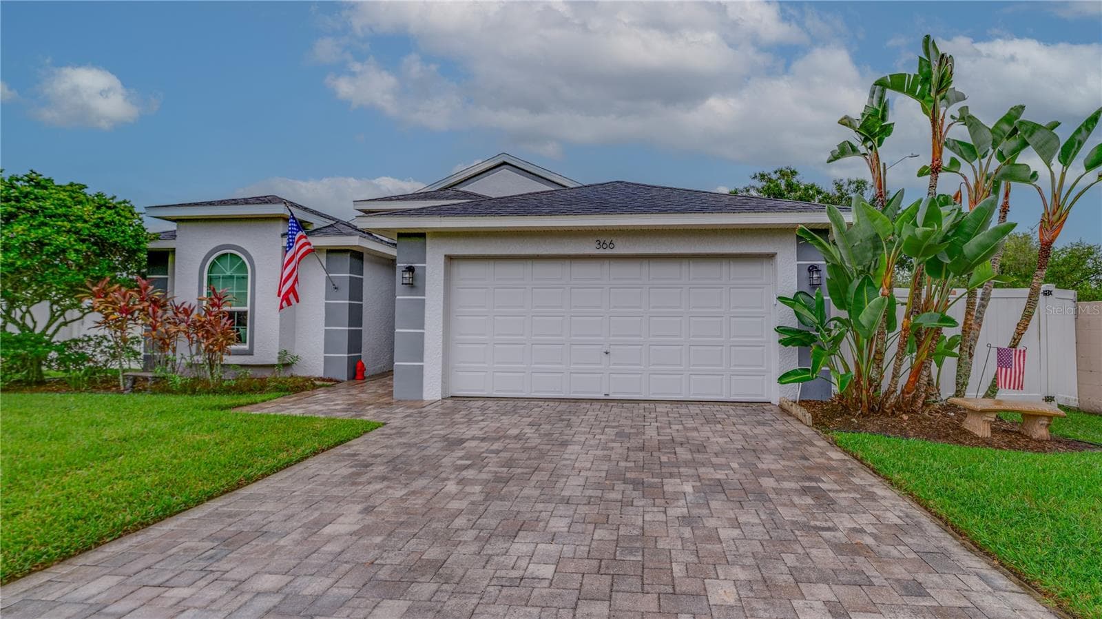366 RAINFOREST CT