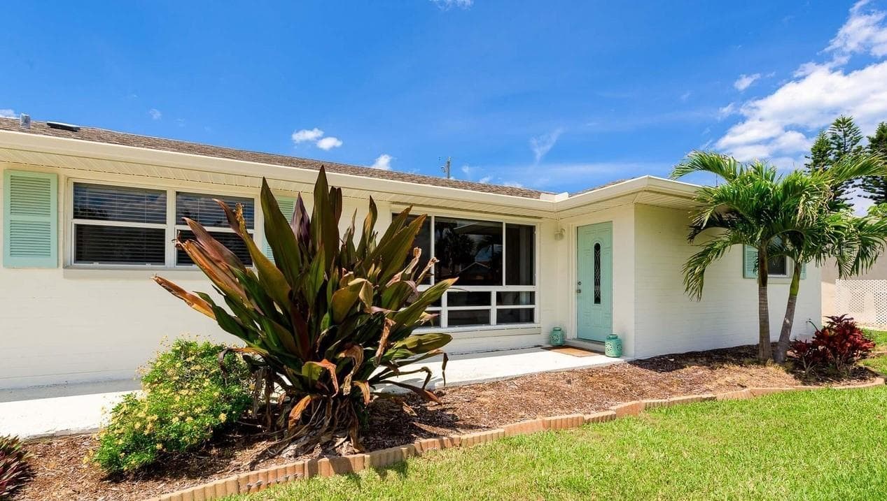 Single Family Residence at 117 OCEAN GROVE DR, ORMOND BEACH, photo 2 of 29