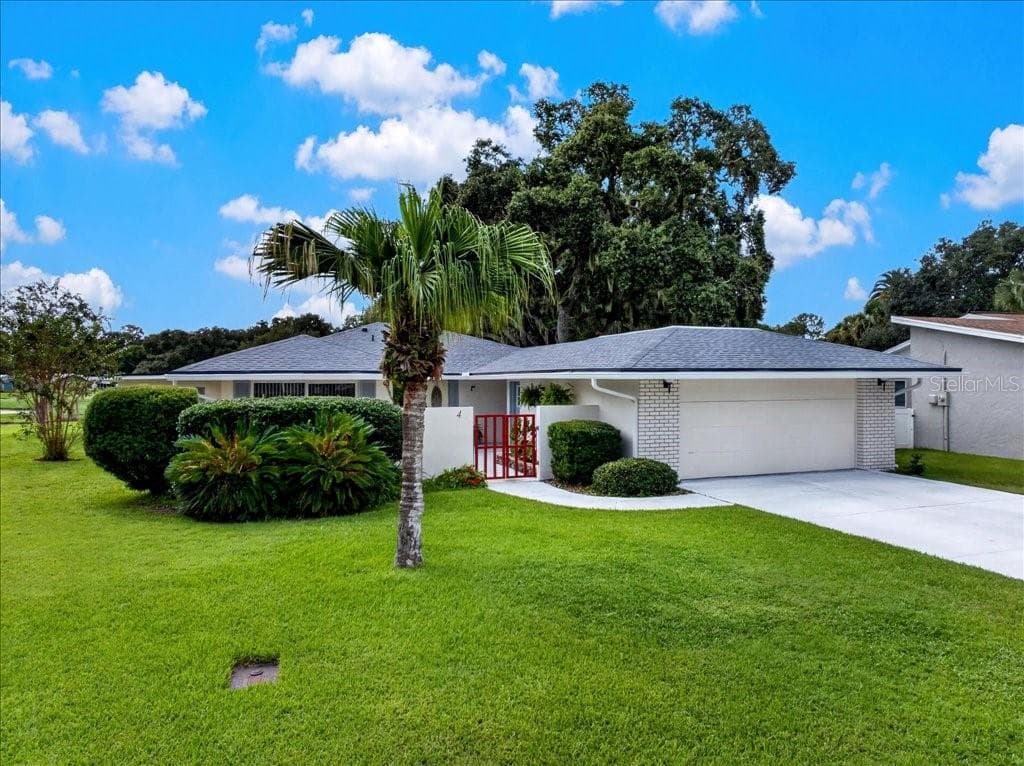 Single Family Residence at 4 COOPER CT, PALM COAST, photo 7 of 49