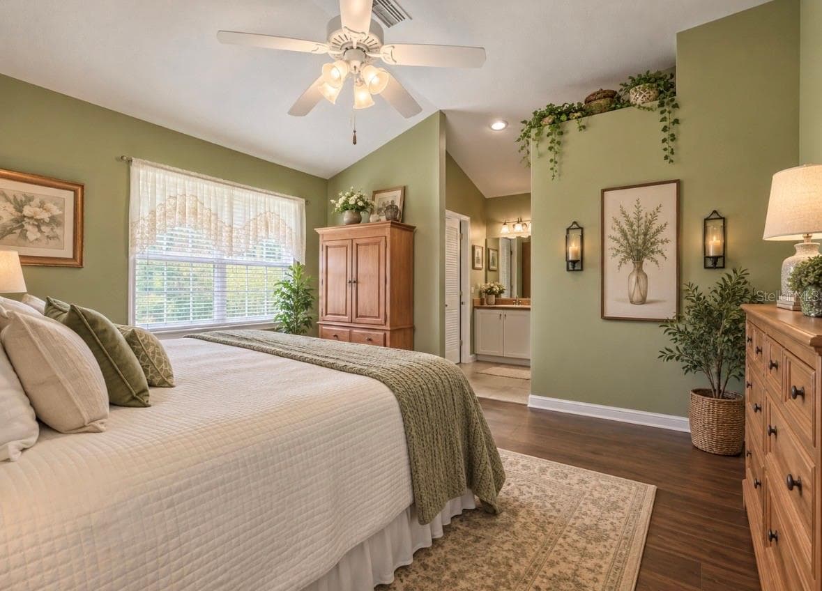 Single Family Residence at 1034 VENTURA DR, LADY LAKE, photo 2 of 3