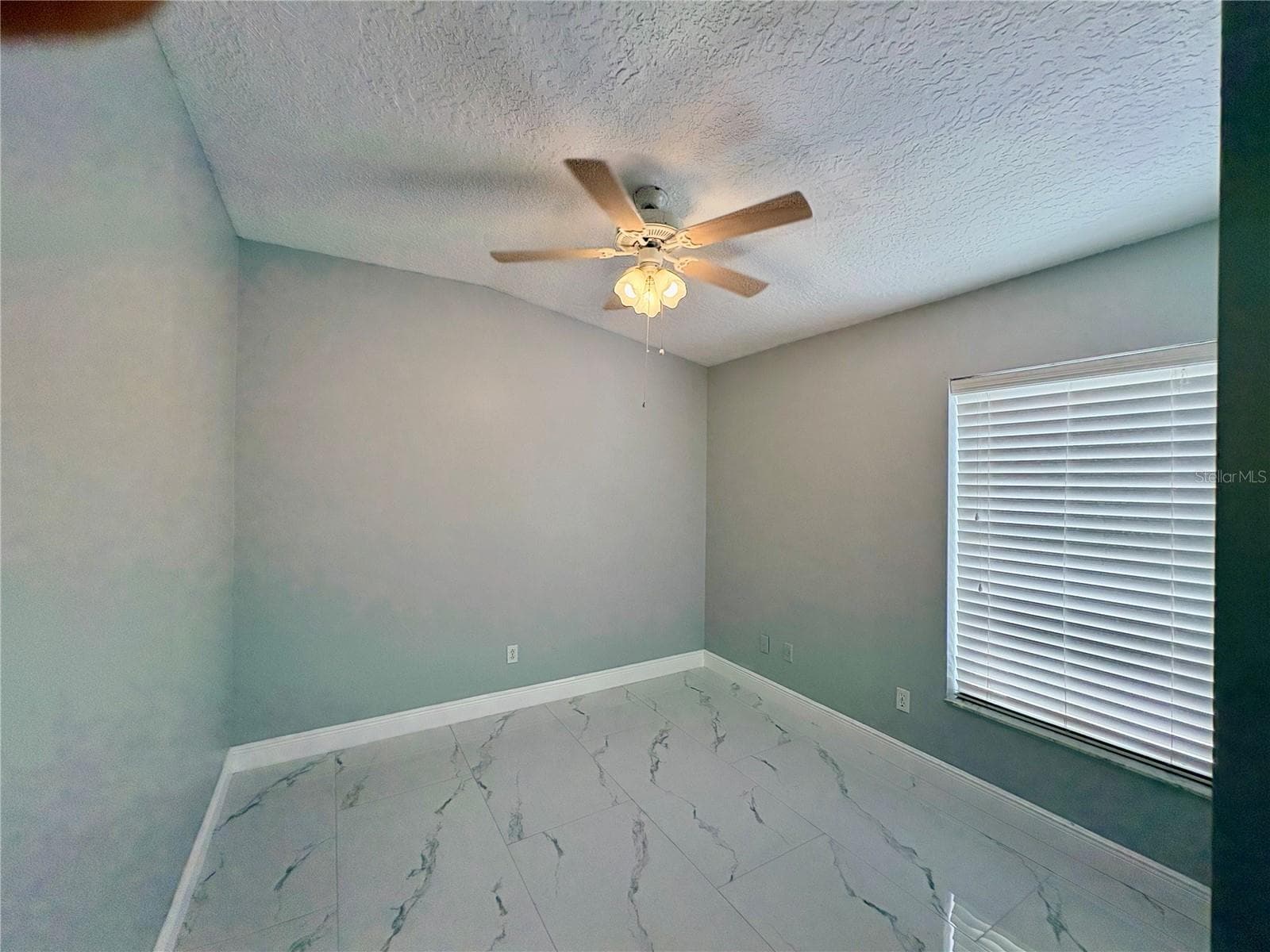 Single Family Residence at 514 SHORT PINE CIR, ORLANDO, photo 20 of 28
