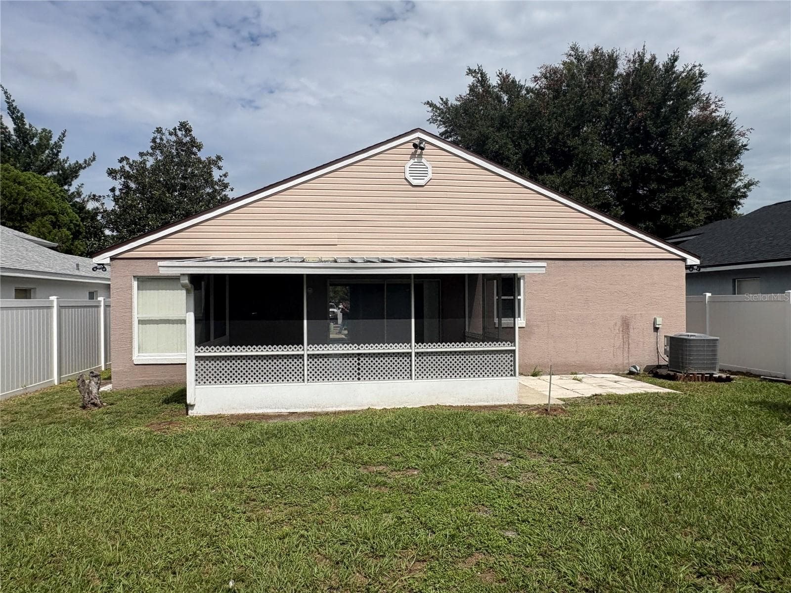 Single Family Residence at 514 SHORT PINE CIR, ORLANDO, photo 24 of 28