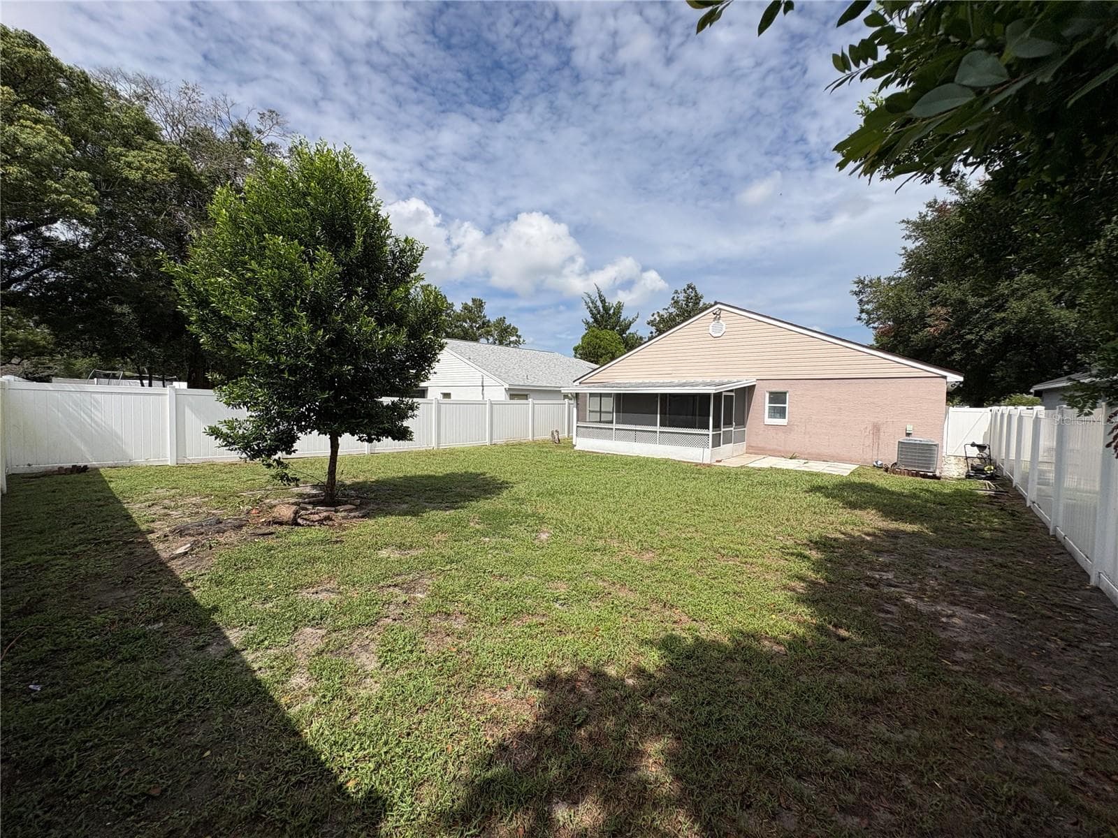 Single Family Residence at 514 SHORT PINE CIR, ORLANDO, photo 25 of 28