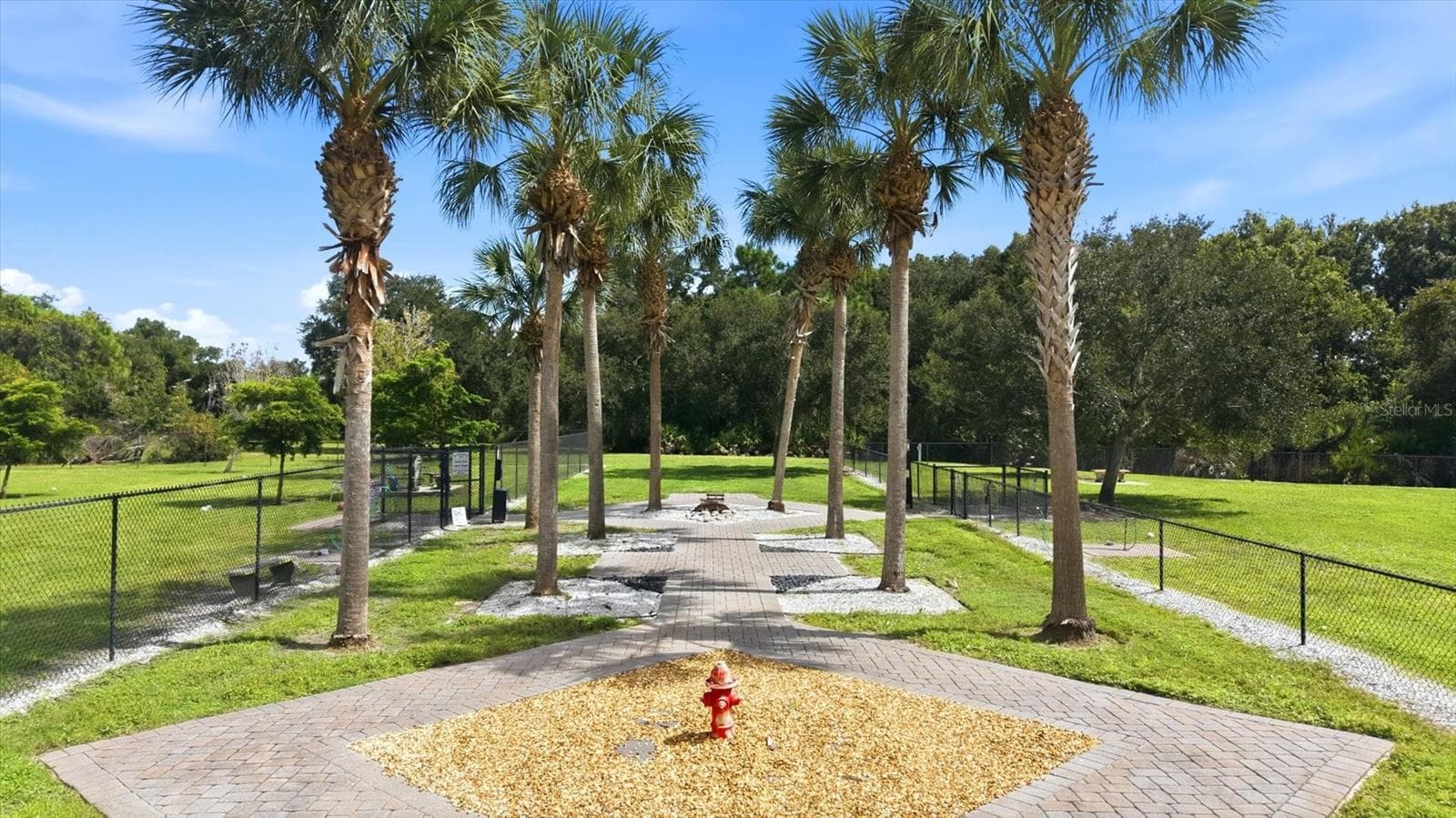 Great facility nearby! - 10018 MARBELLA DR, BRADENTON