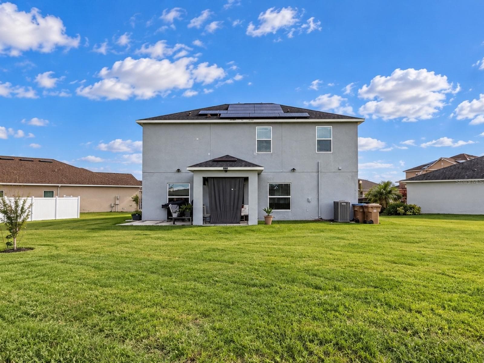 Single Family Residence at 302 MILLSTONE CT, KISSIMMEE, photo 3 of 3