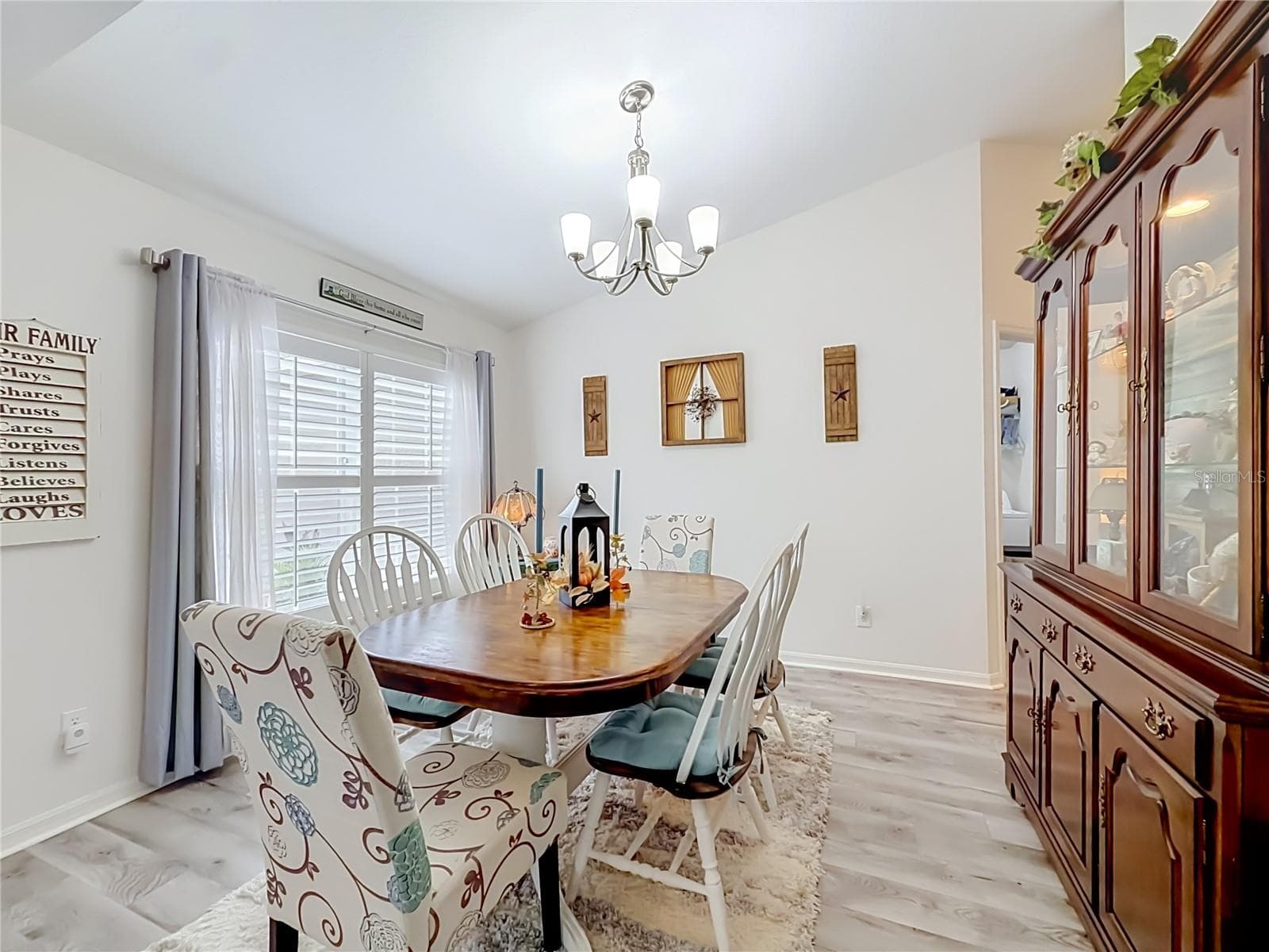 Single Family Residence at 15 PITCAIRN CT, HOMOSASSA, photo 11 of 57