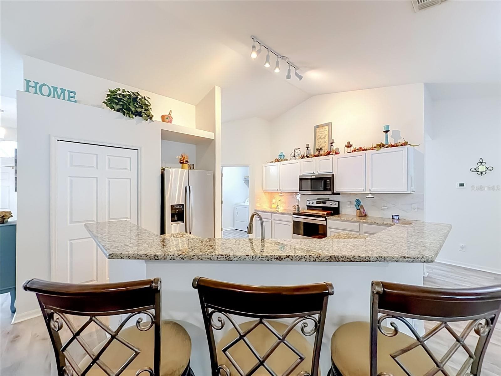 Single Family Residence at 15 PITCAIRN CT, HOMOSASSA, photo 24 of 57