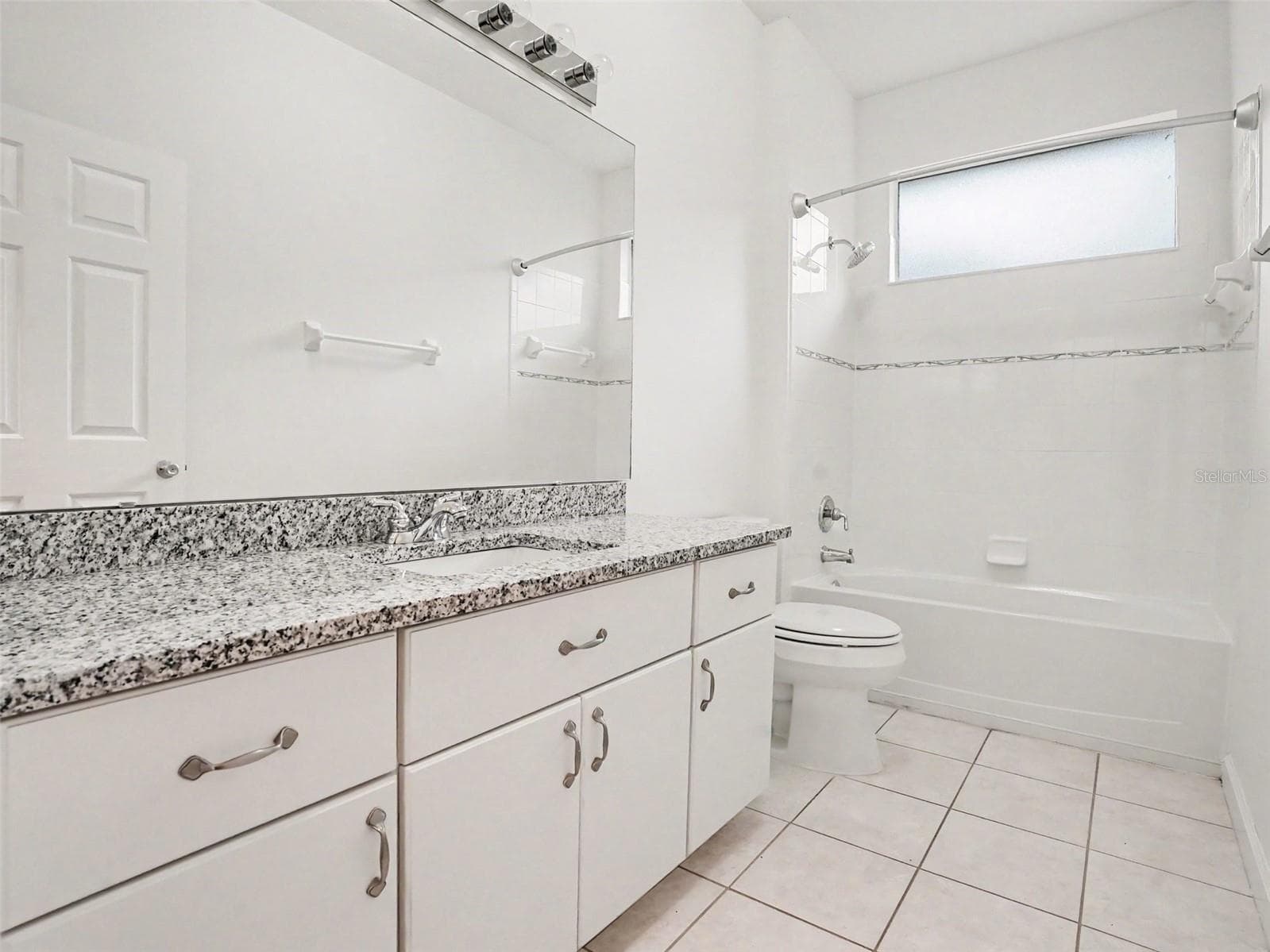 Single Family Residence at 8045 WATERBURY WAY, MOUNT DORA, photo 24 of 30