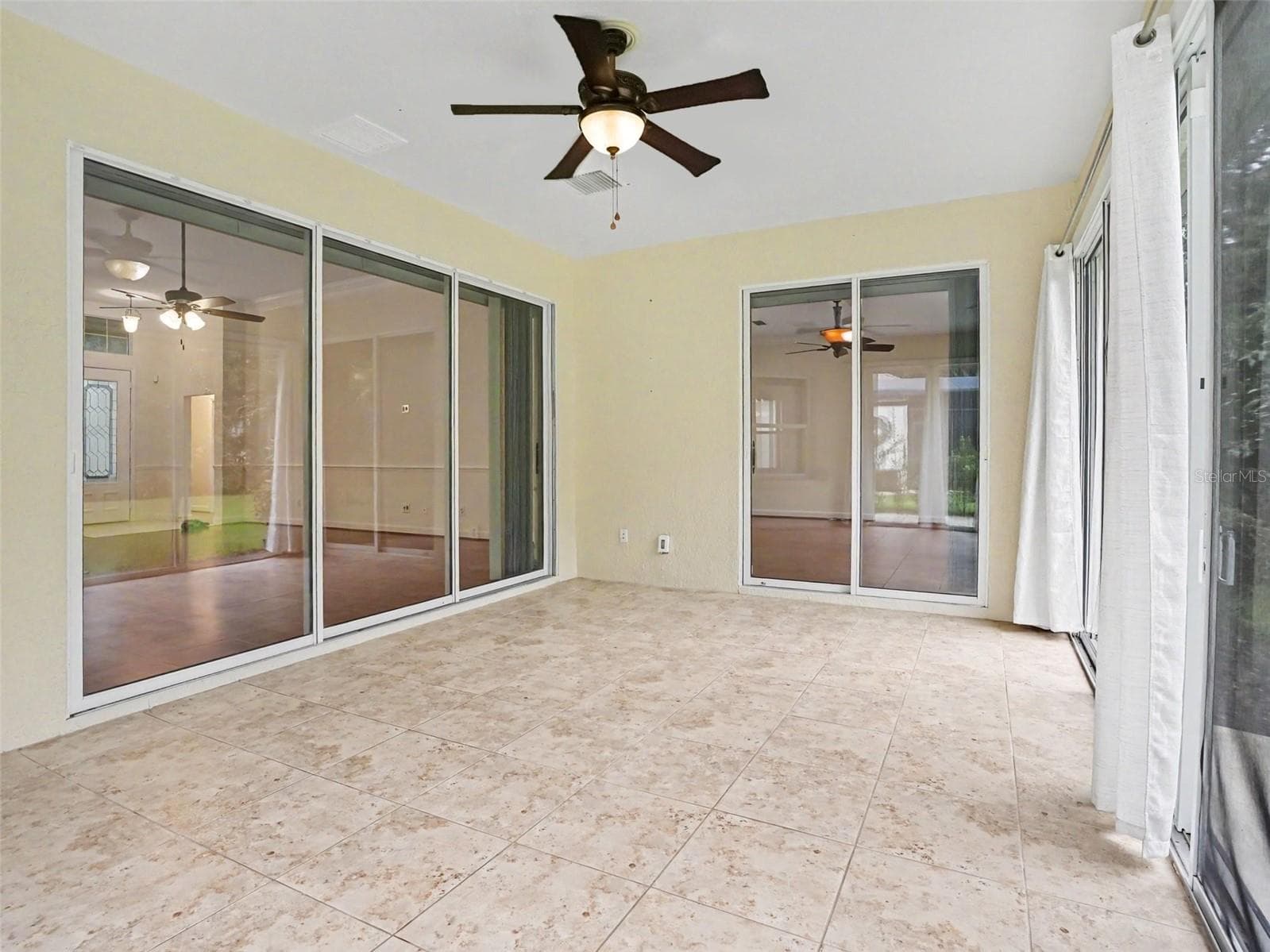 Single Family Residence at 8045 WATERBURY WAY, MOUNT DORA, photo 25 of 30