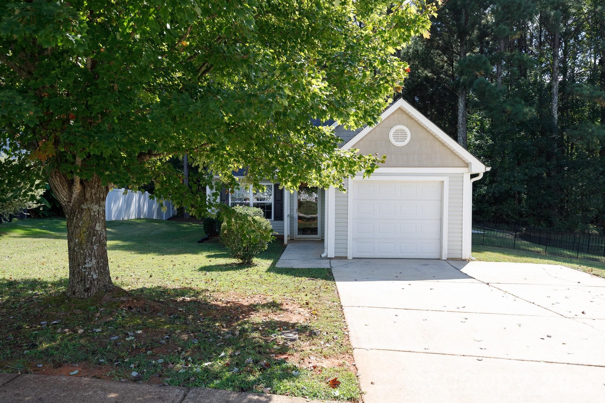 Single Family Residence at 229 Chicago Lane, York, photo 32 of 33