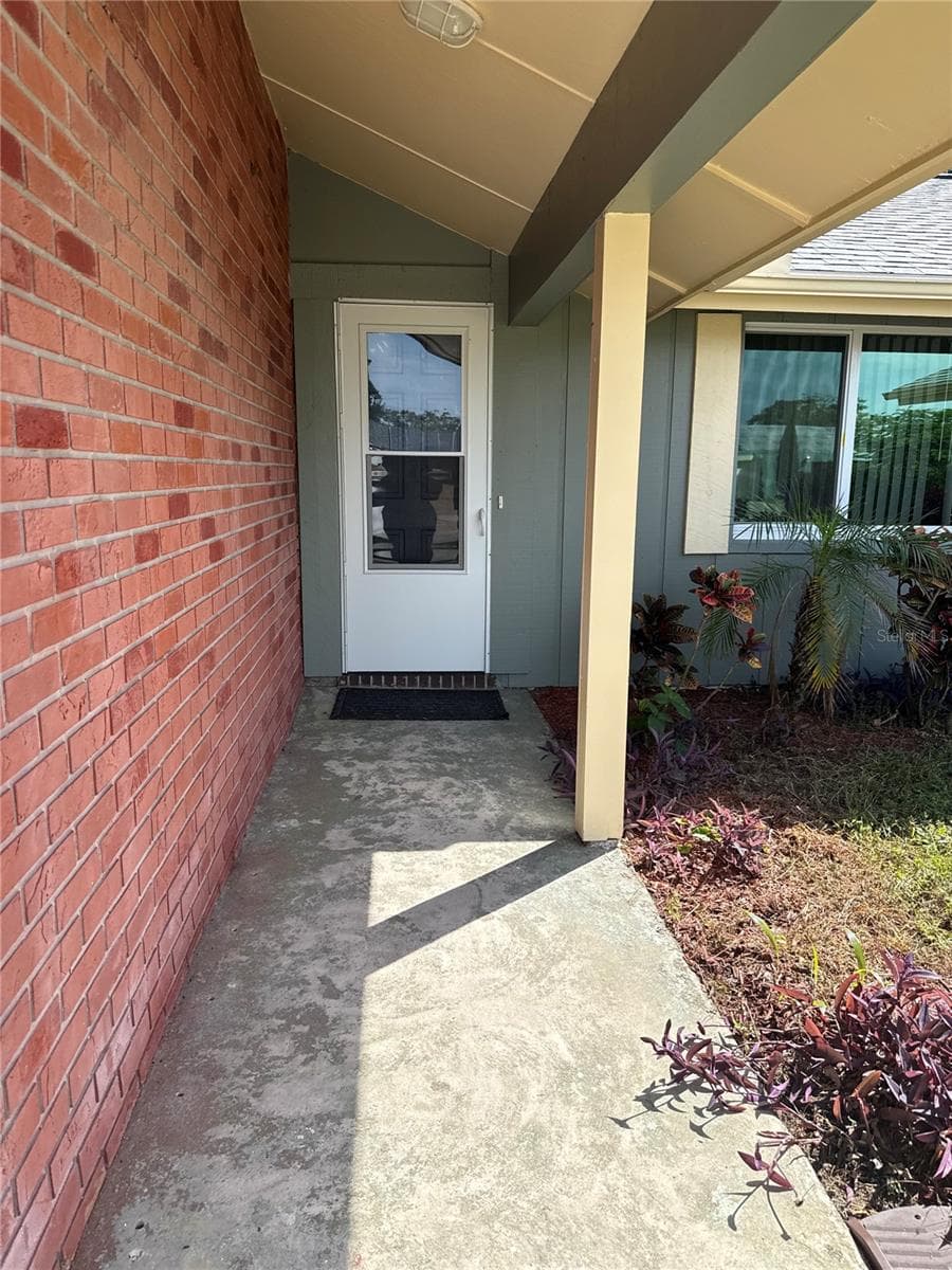 Single Family Residence at 3508 NORLAND CT, HOLIDAY, photo 3 of 16