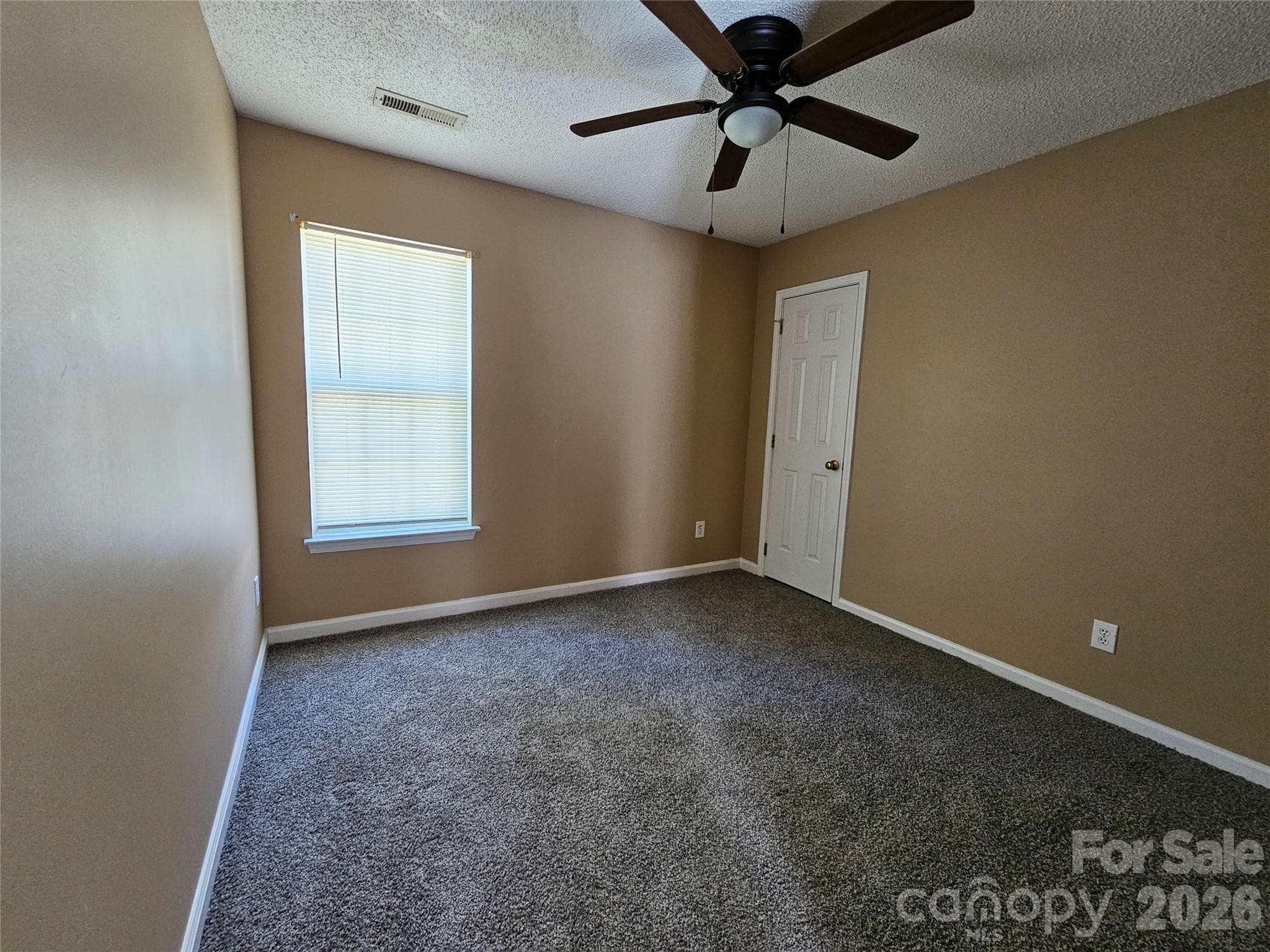 Single Family Residence at 7402 Shiras Court, Charlotte, photo 20 of 25