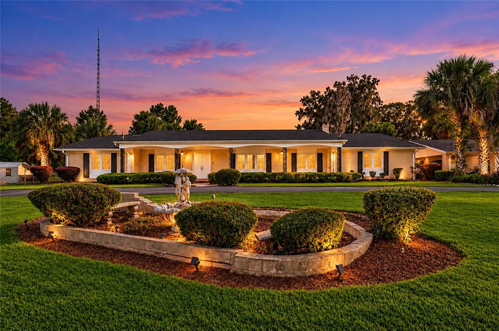 Front of Main Residence - 6994 NW HIGHWAY 320, MICANOPY