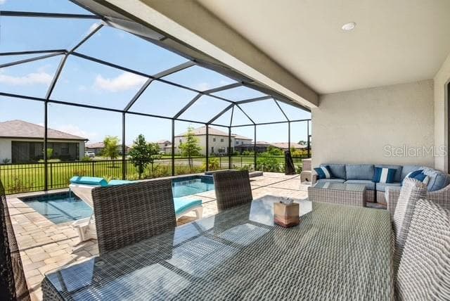 Covered outdoor area - 15104 OXFORD GREY DR, BRADENTON