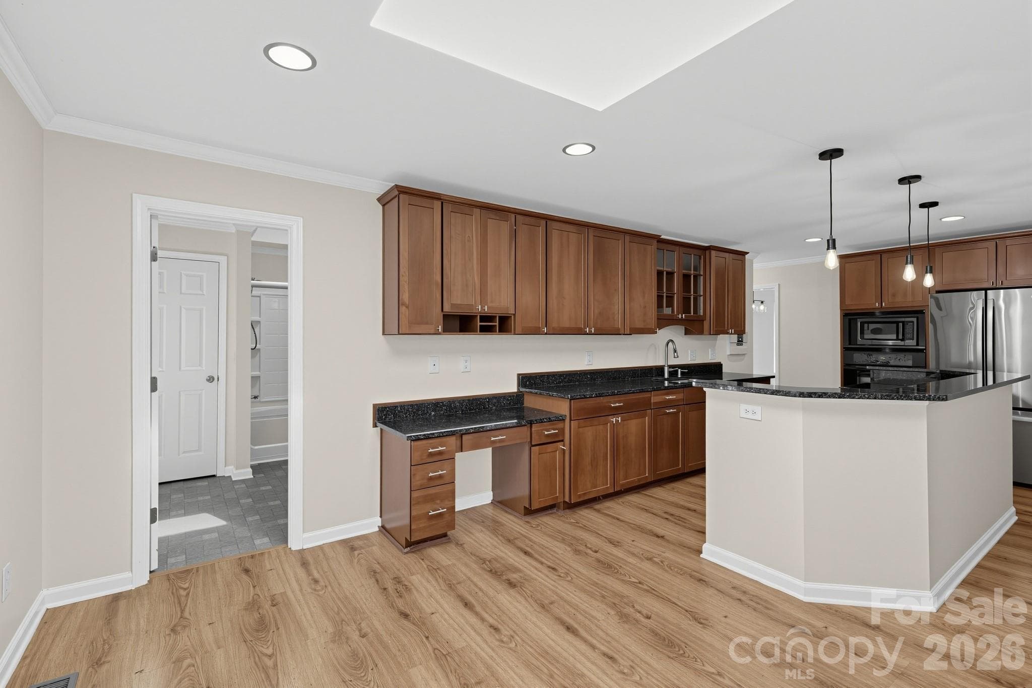 Single Family Residence at 1206 Three Bridges Road, Easley, photo 8 of 34