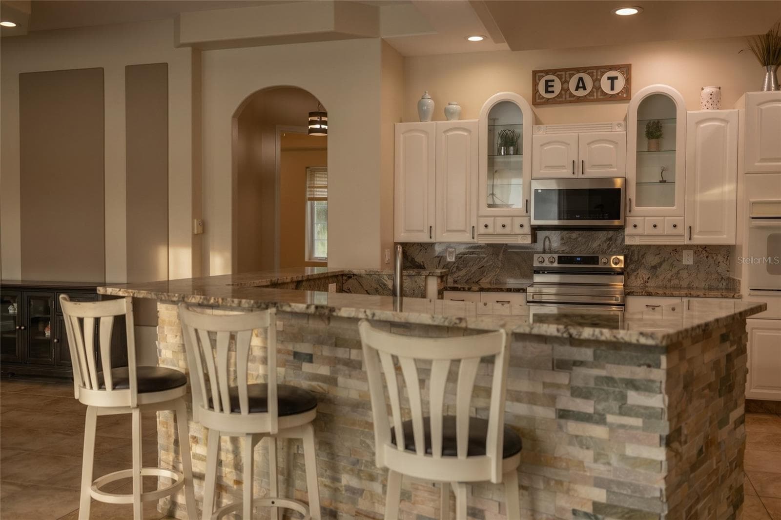 Single Family Residence at 105 ALEXANDRA WOODS DR, DEBARY, photo 12 of 66