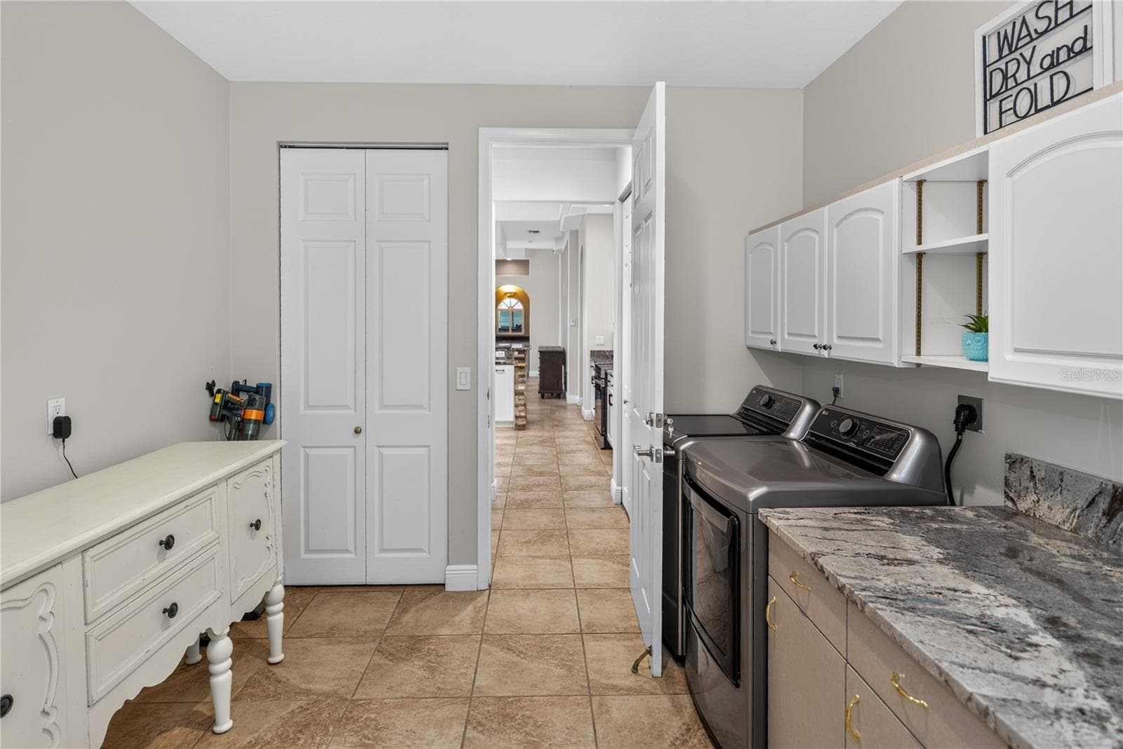 Single Family Residence at 105 ALEXANDRA WOODS DR, DEBARY, photo 14 of 66