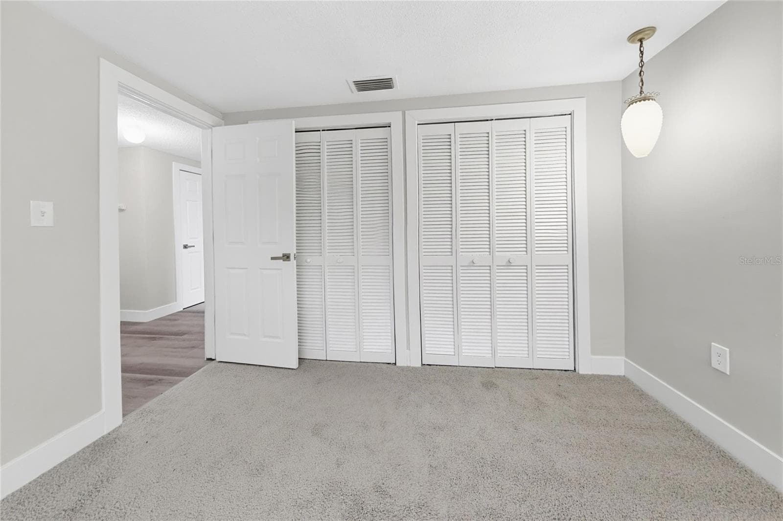 Single Family Residence at 7345 APACHE TRL, SPRING HILL, photo 13 of 20