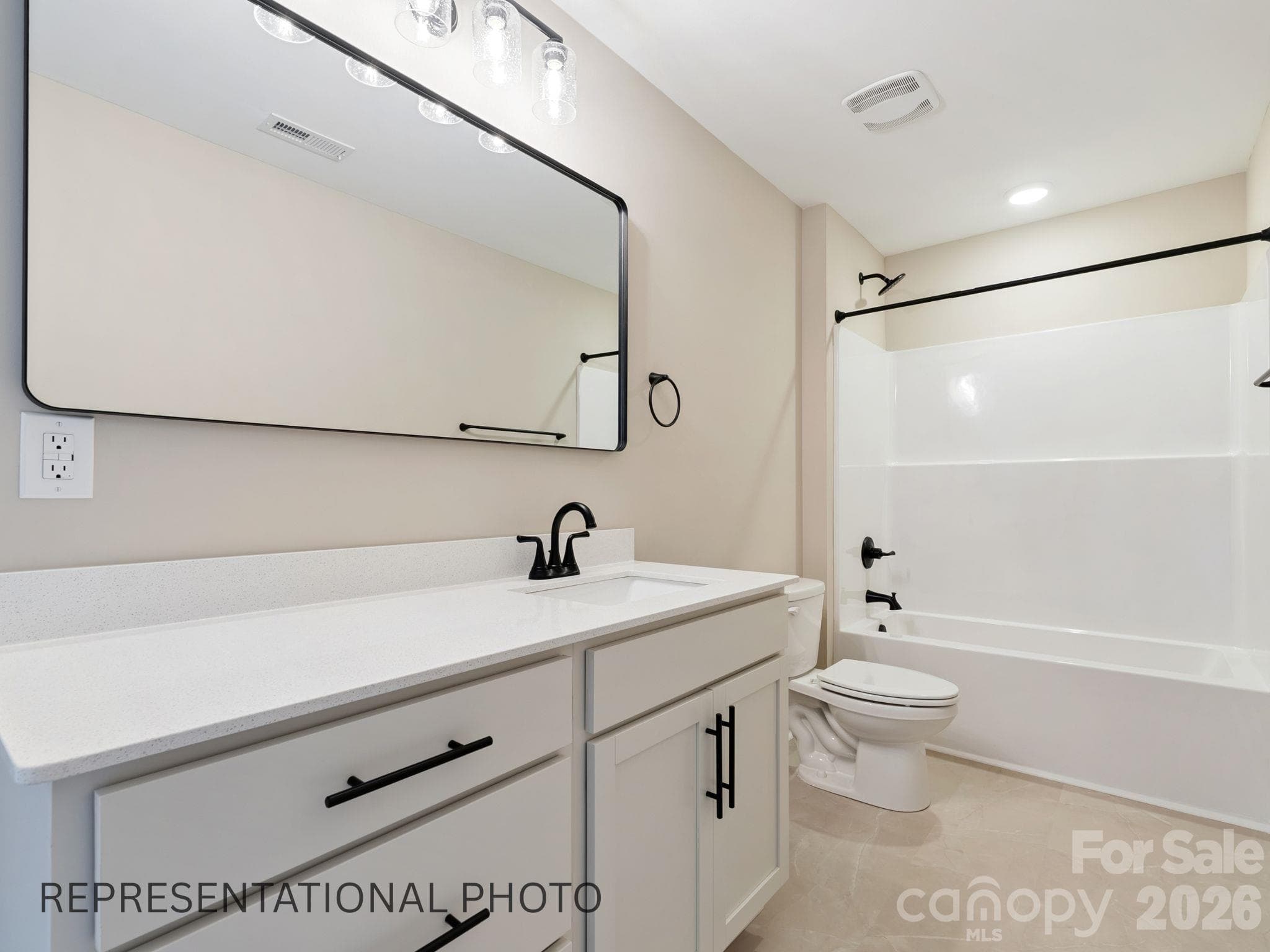 Upper Secondary Bath - 1079 Pageland White Store Road, Pageland